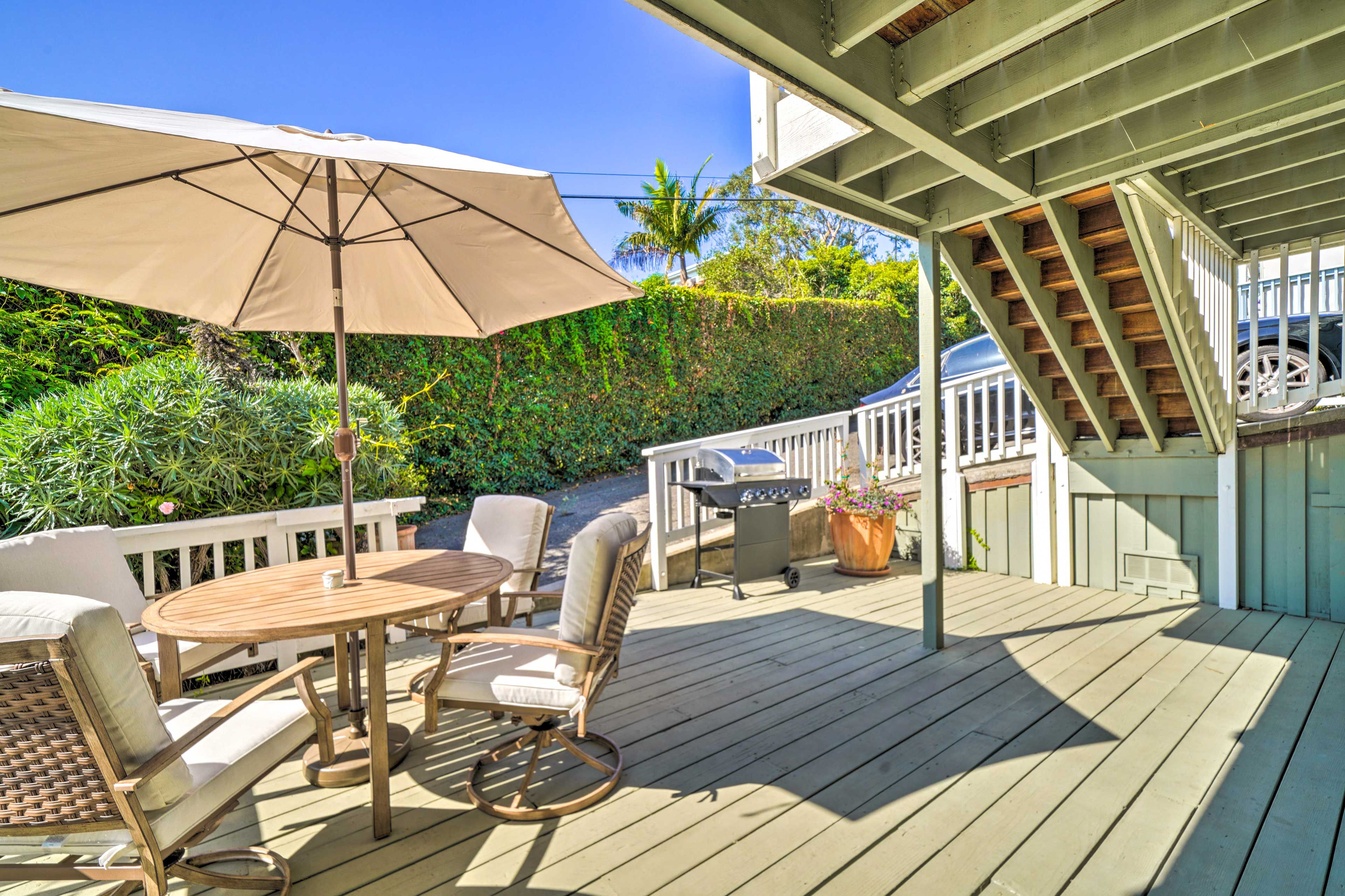 Outdoor Dining Area
