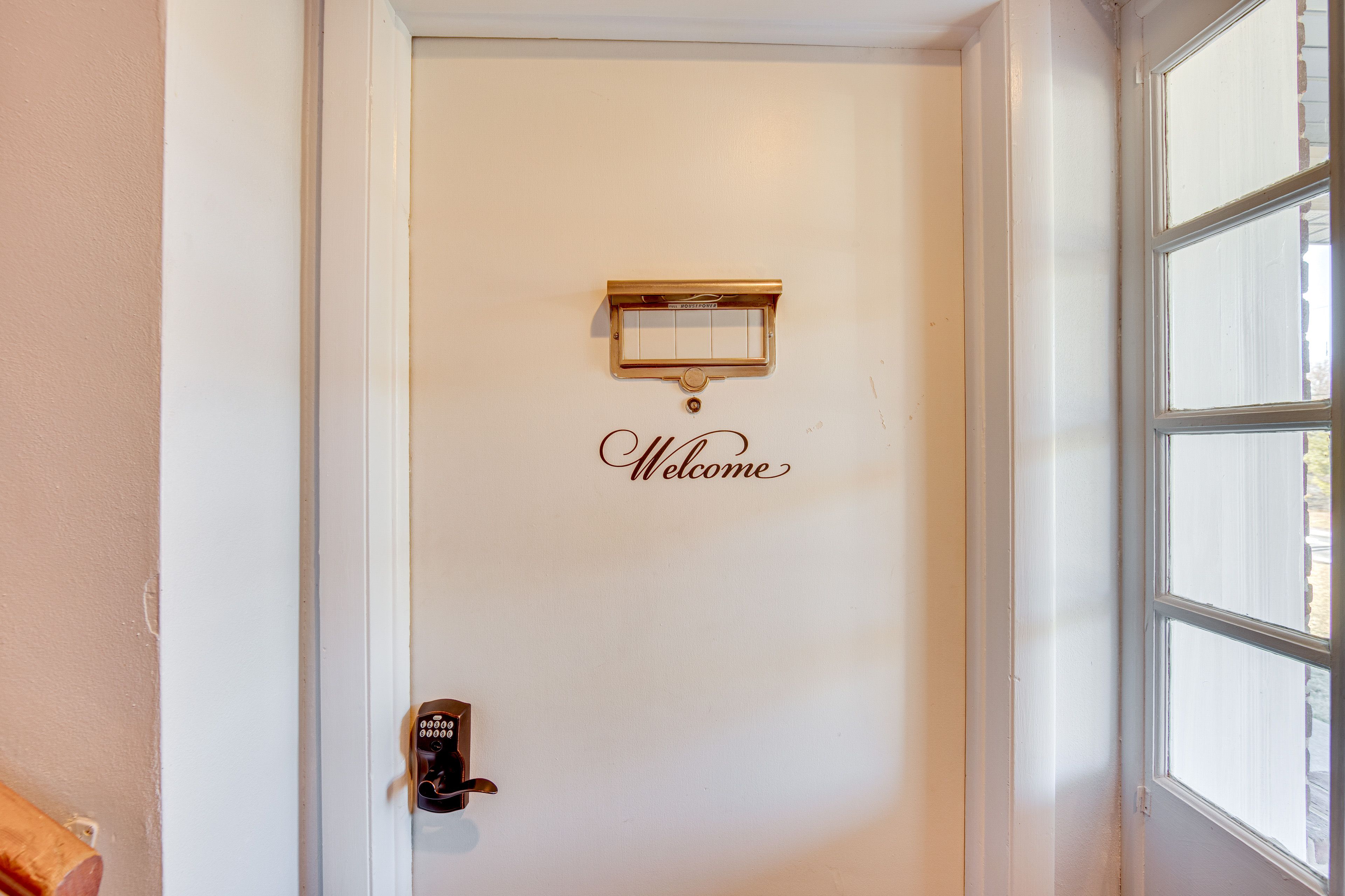 Unit Entrance | Keyless Entry