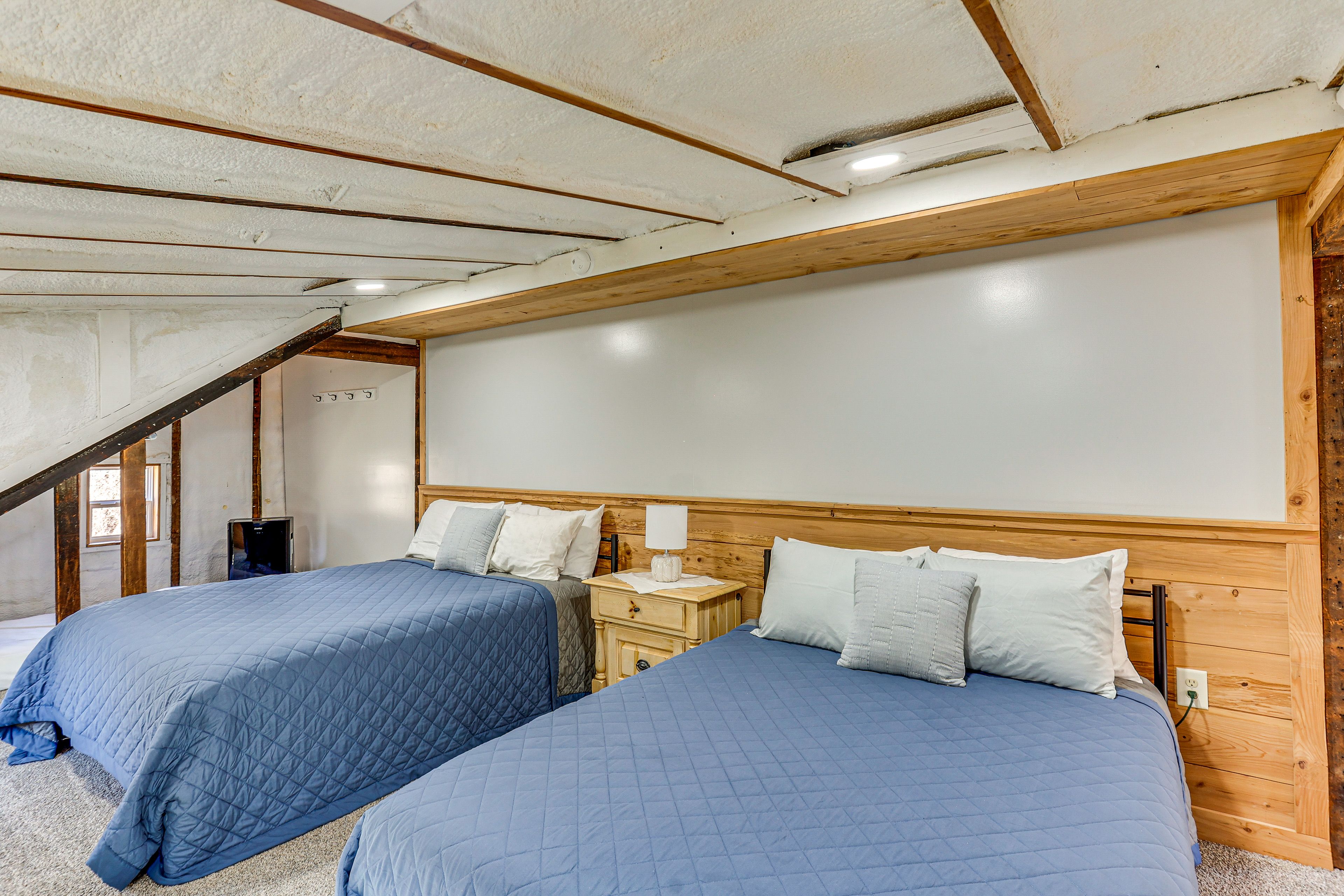 Bonus Room | 2 Queen Beds | Kids Train Set | 3rd Floor