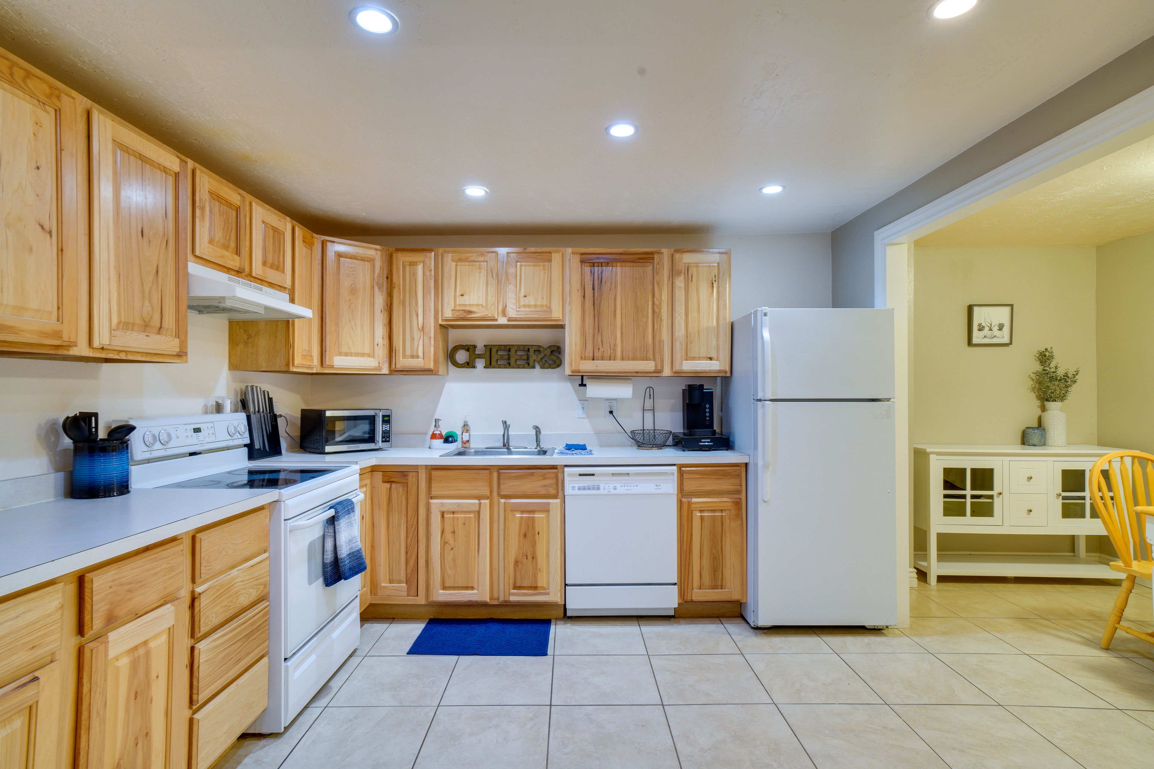 Basement Kitchen Area | Keurig Coffee Maker | Microwave