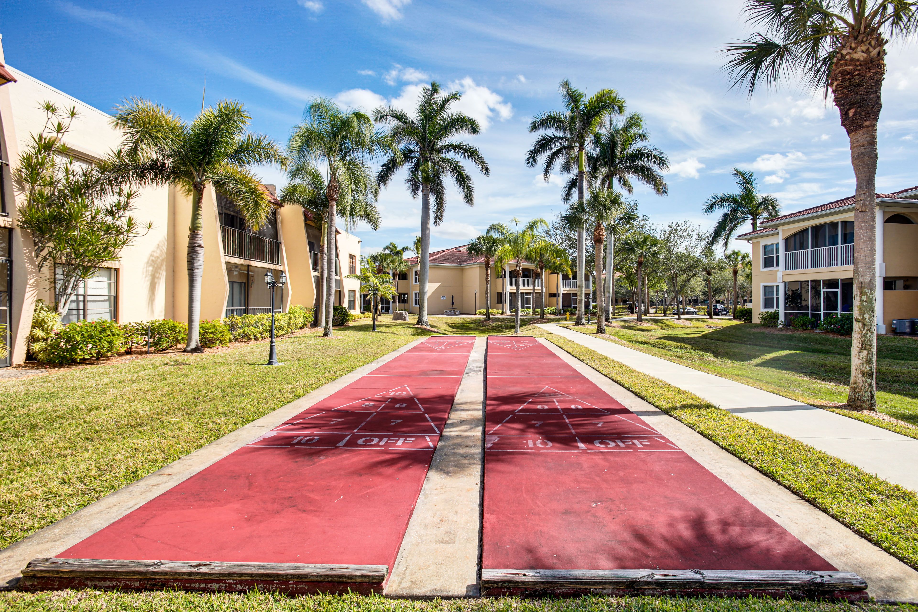 Maple Gardens | Community Amenities