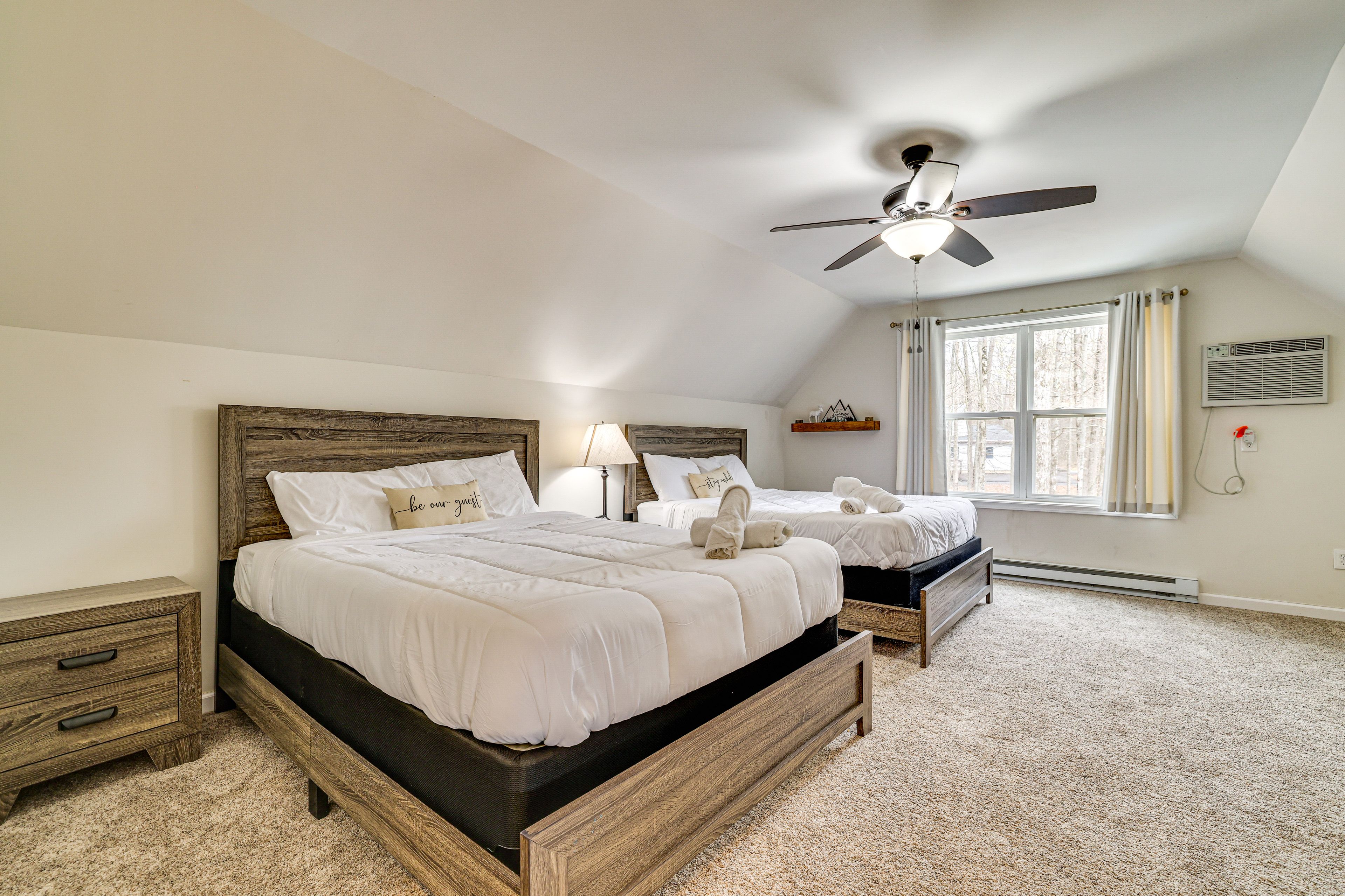 Bedroom 4 | 2 Queen Beds