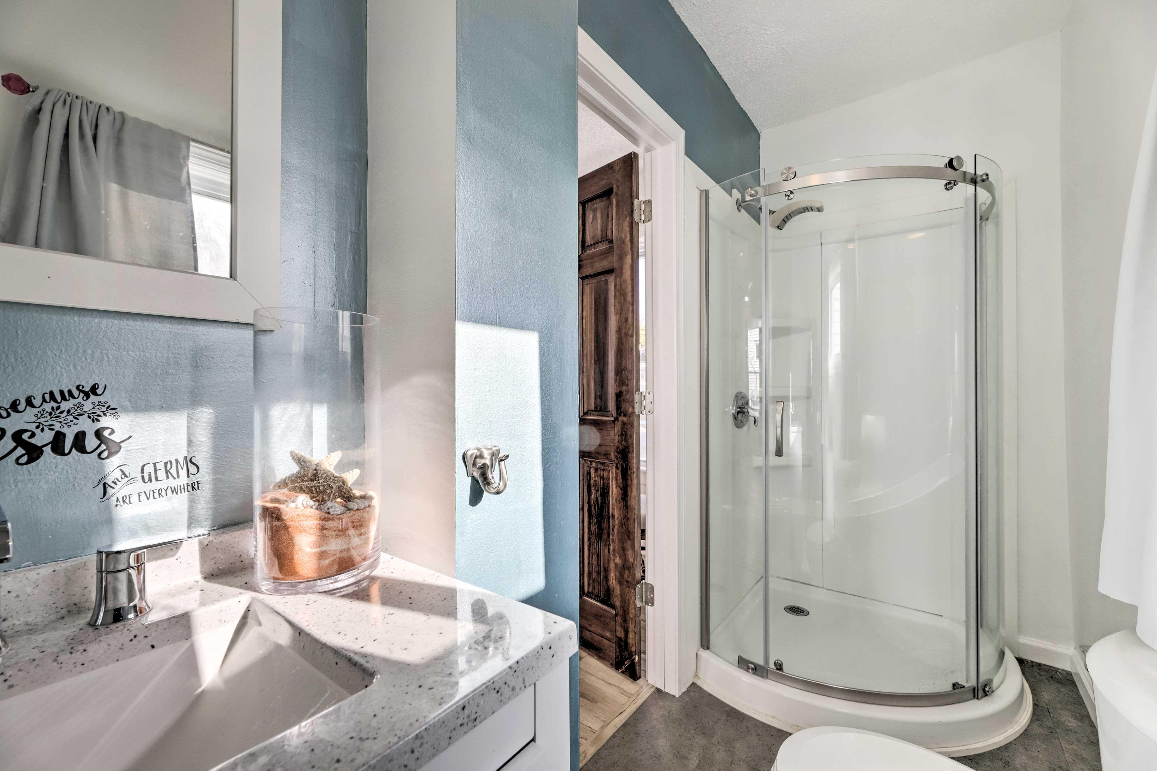 Full Bathroom