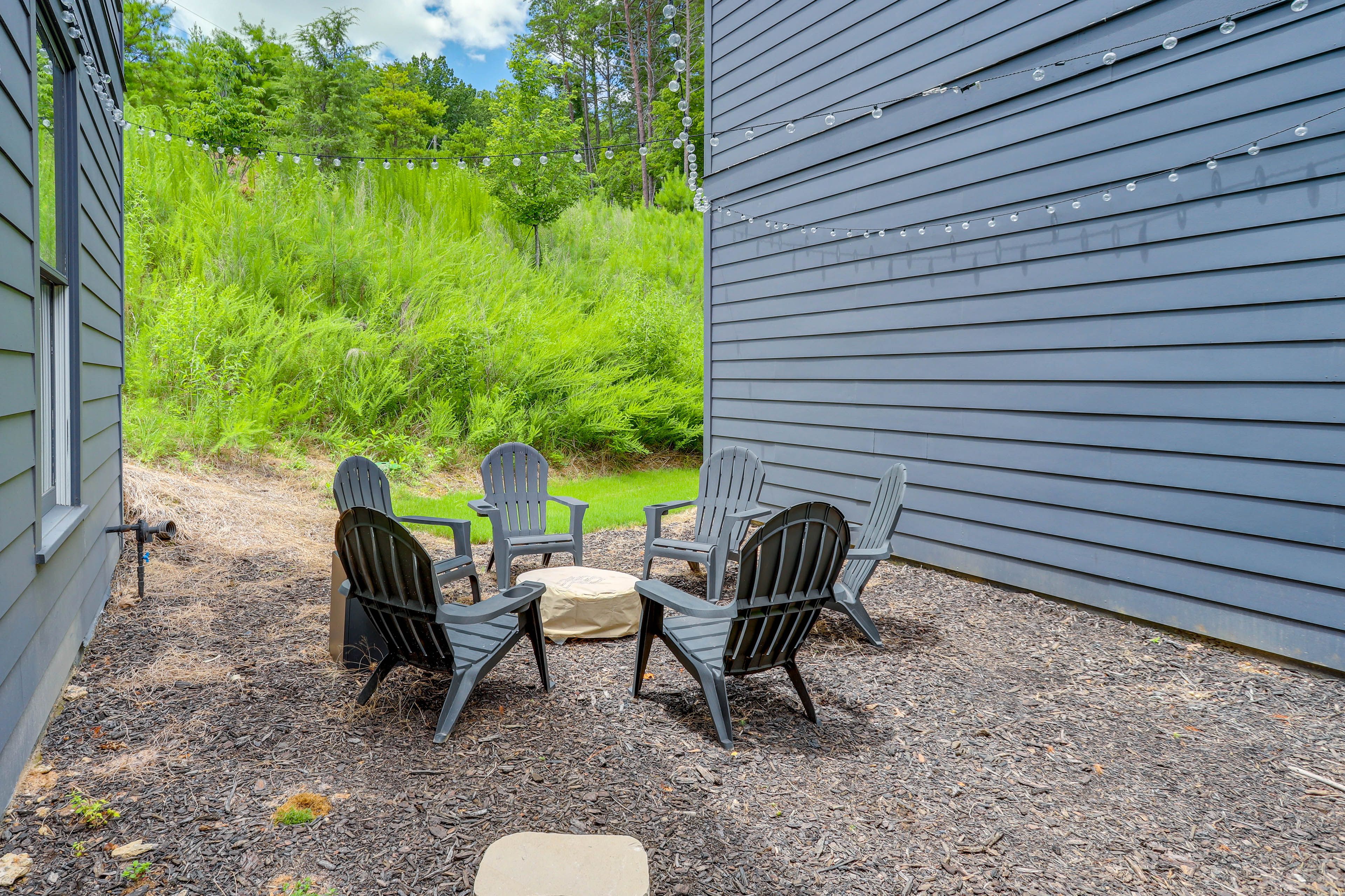 Exterior | Fire Pit