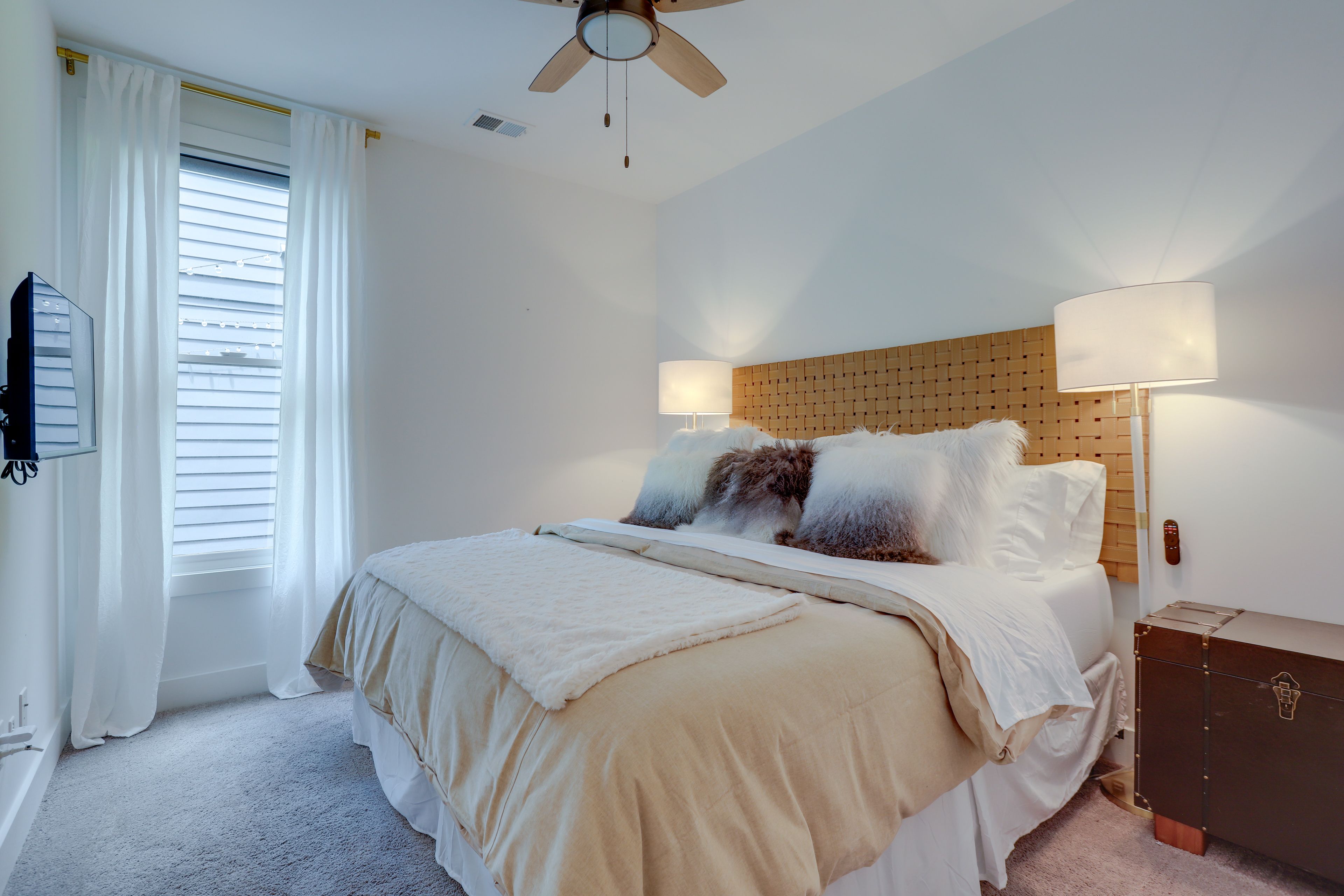 Bedroom 3 | King Bed