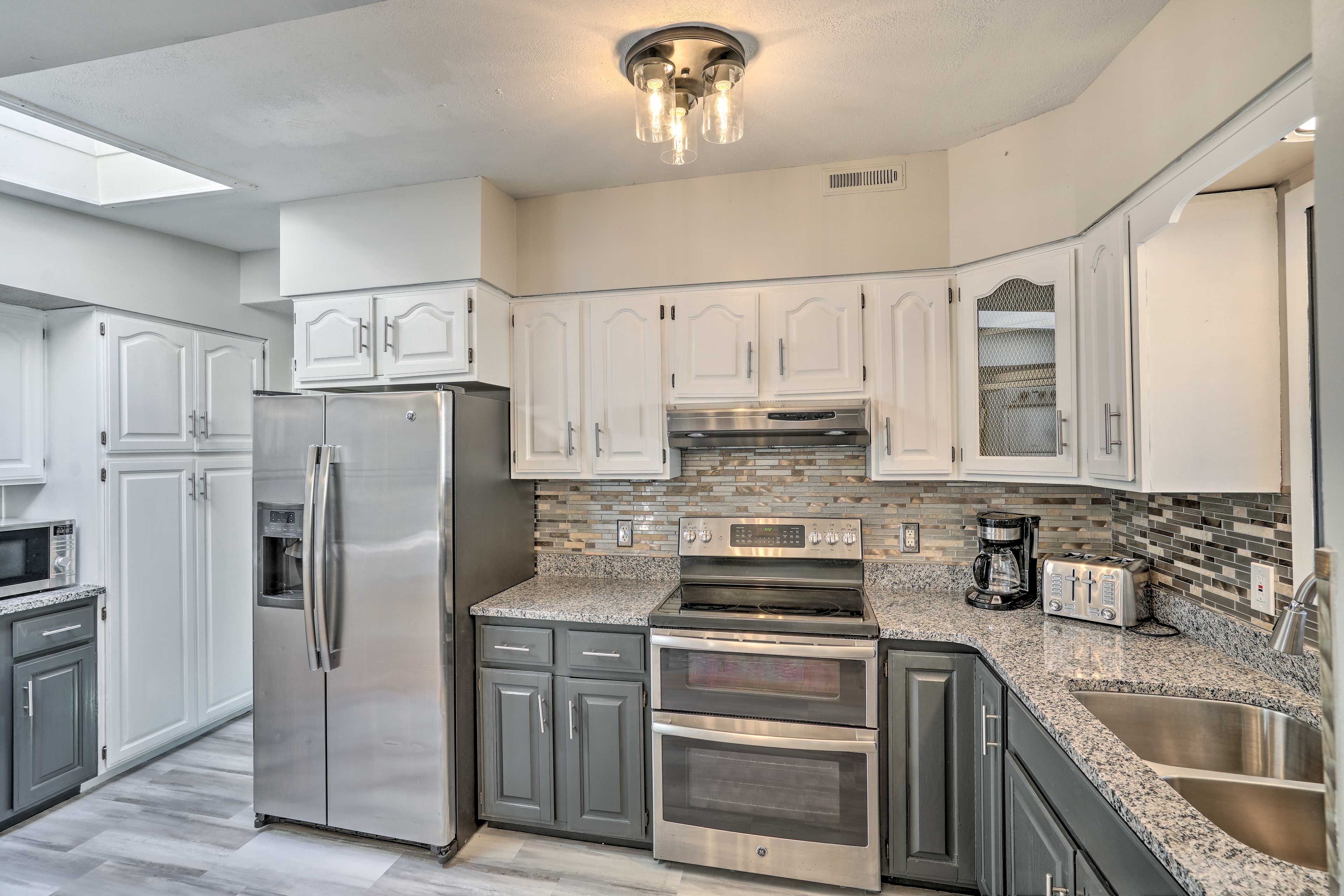 Kitchen | Coffee Maker | Dishwasher | Blender | Toaster