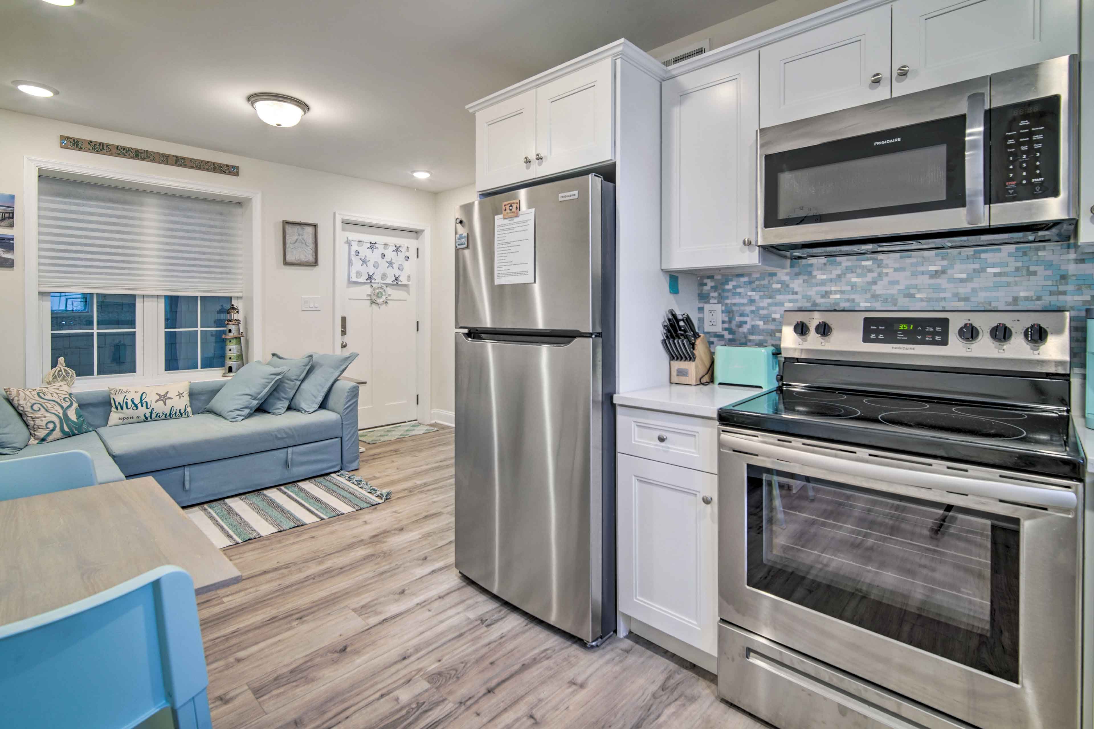 Wildwood Vacation Rental | 2BR | 1BA | Step-Free Access | 550 Sq Ft
