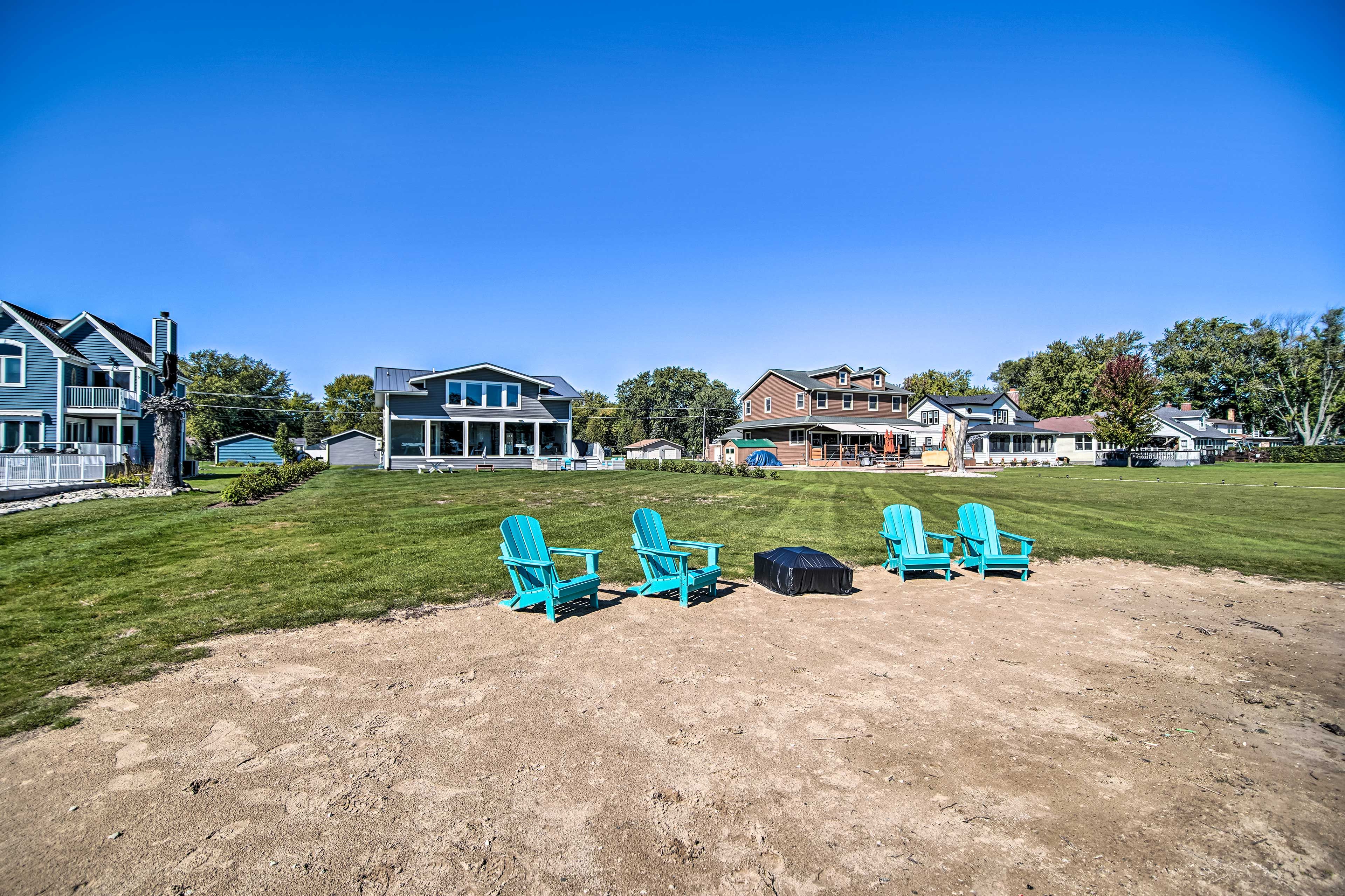 Private Beach | Fire Pit