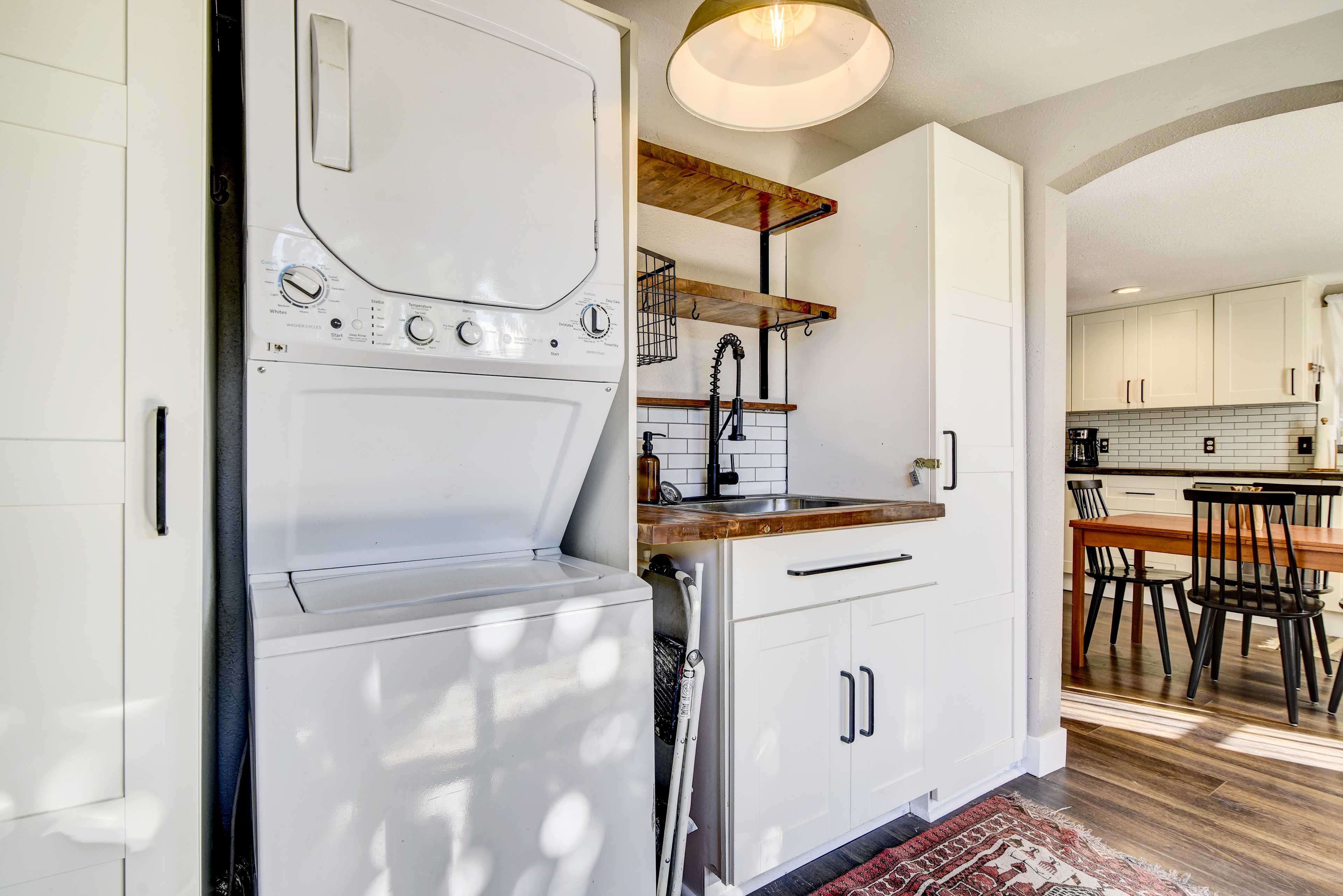 Laundry Area | Detergent Provided