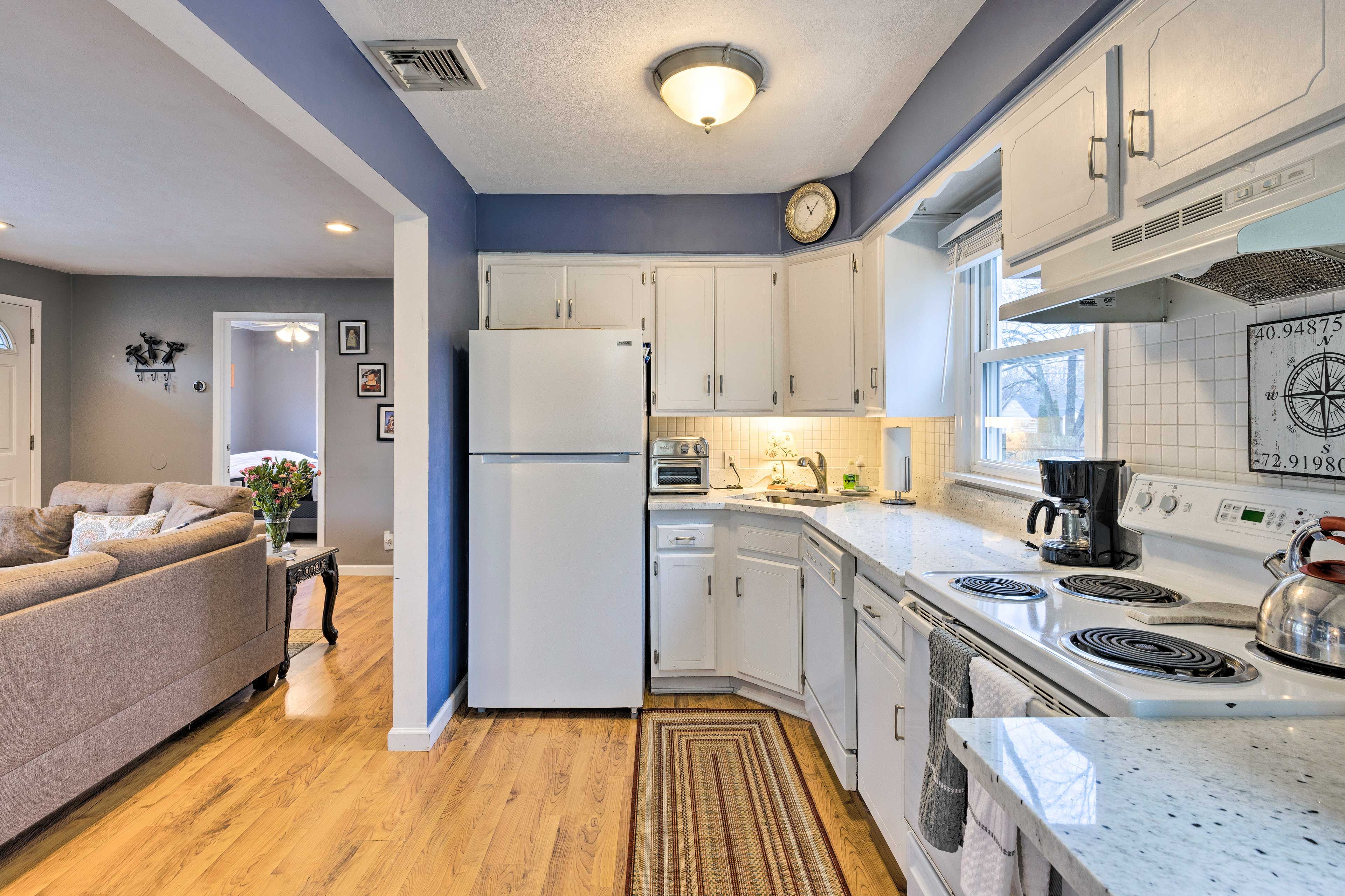 Kitchen | Coffee Maker | Cooking Basics | Toaster Oven
