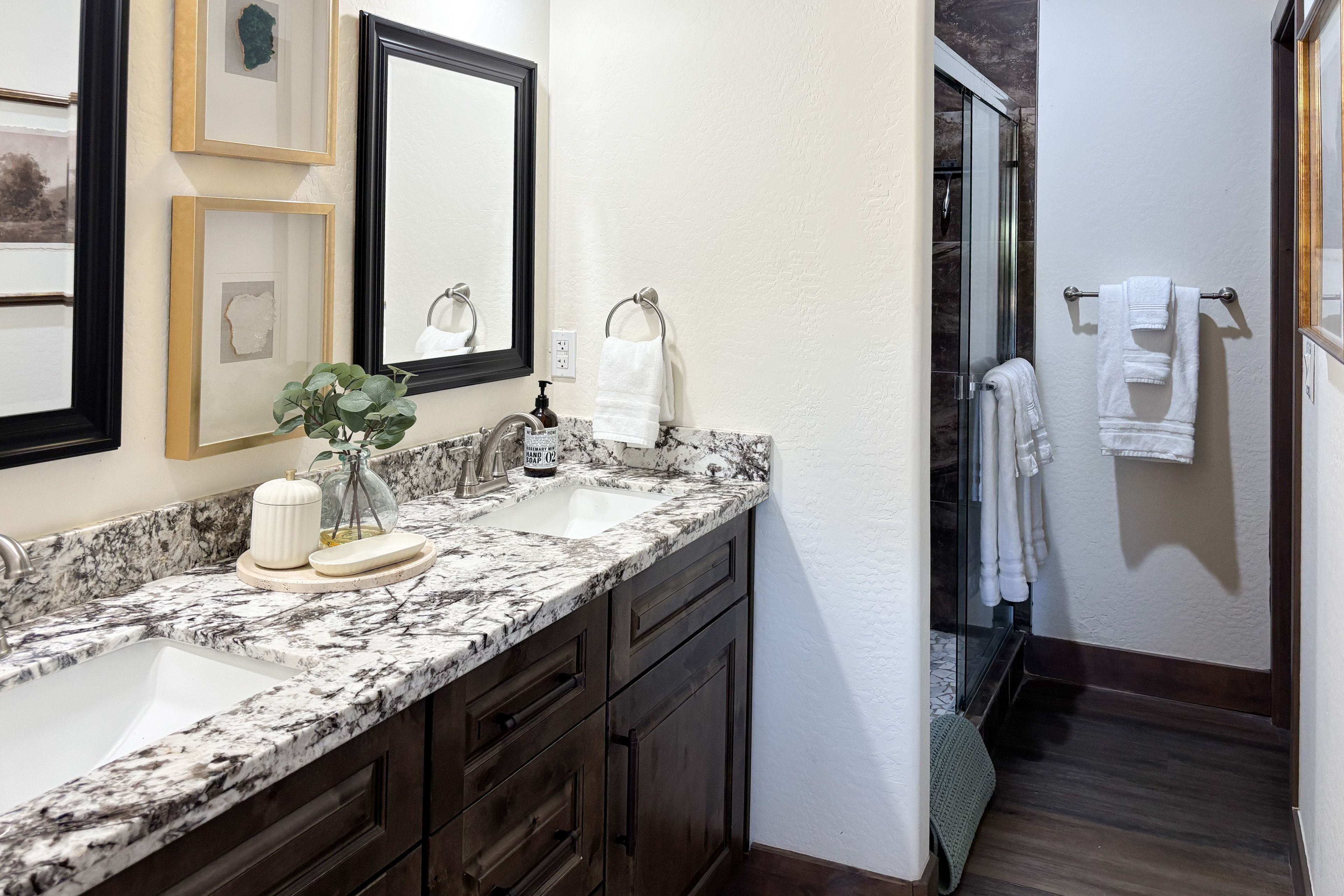 En-Suite Bathroom | Complimentary Toiletries