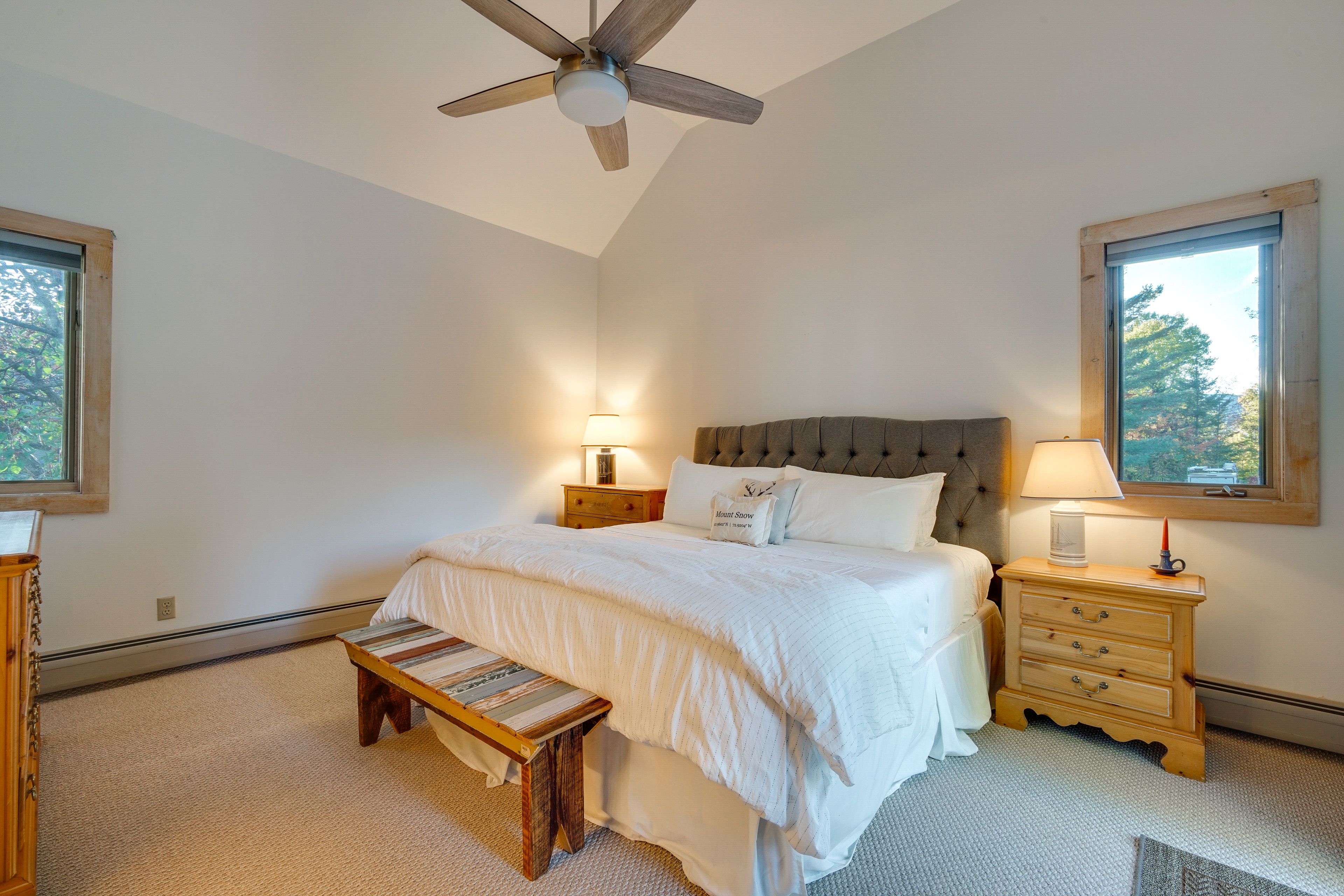 Bedroom 1 | King Bed | 1st Floor | Smart TV | En-Suite Bathroom