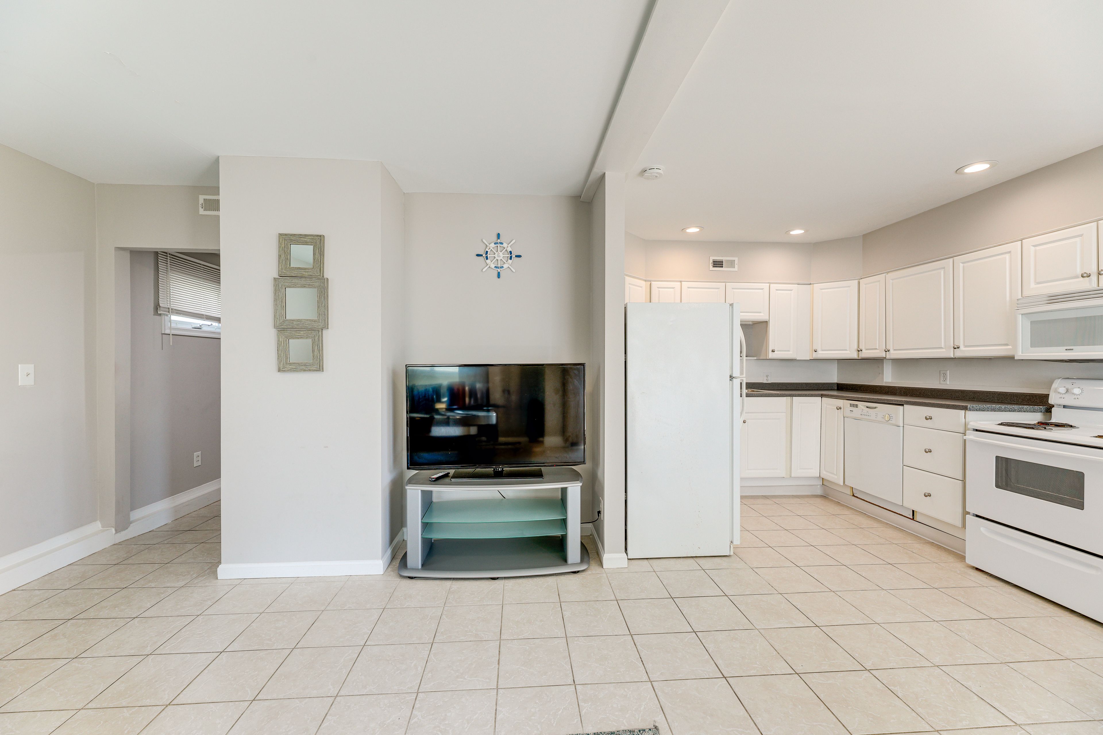 Kitchen 2 | 1st Floor | Dishwasher | Drip Coffee Maker