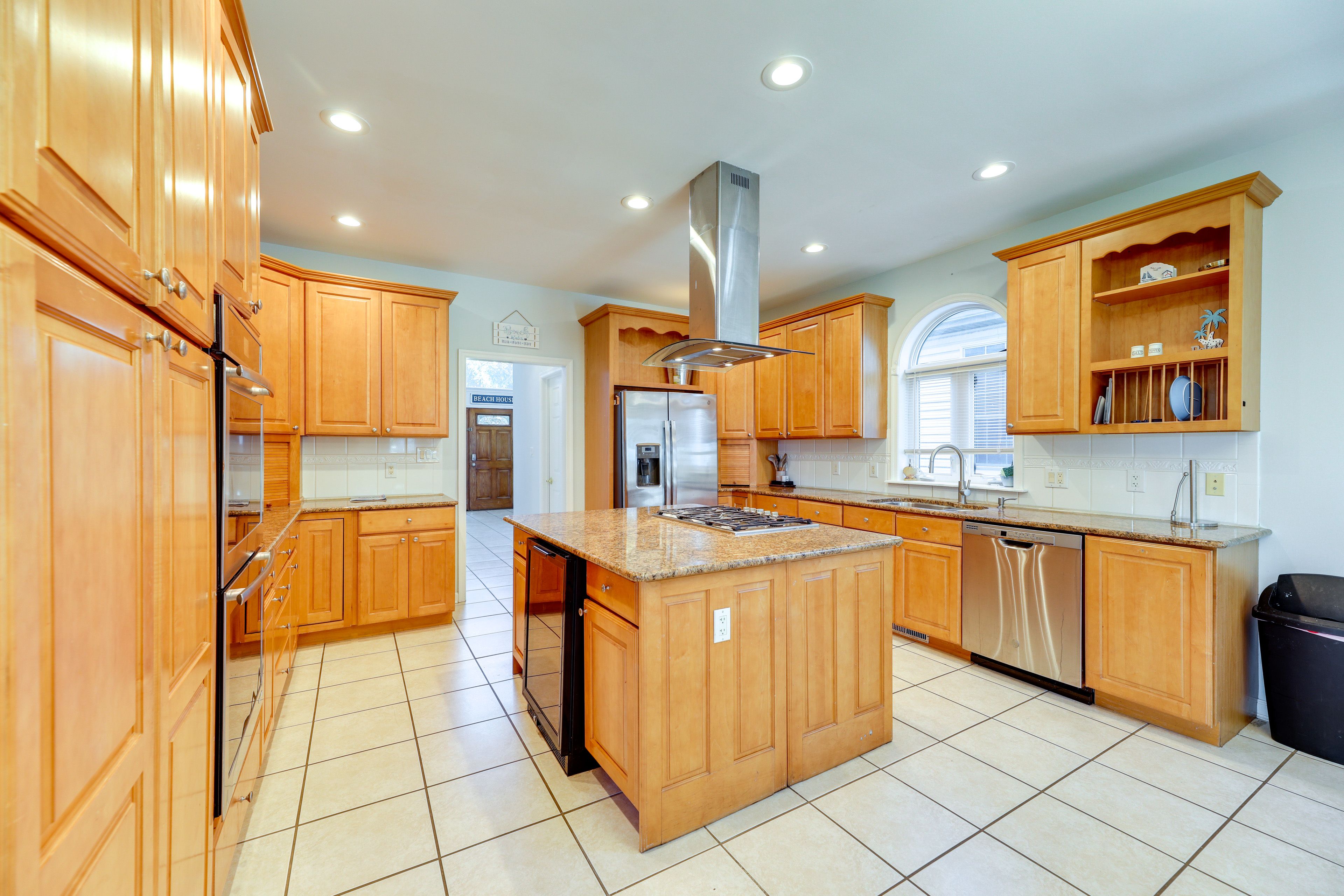 Kitchen | Double Wall Oven | Microwave