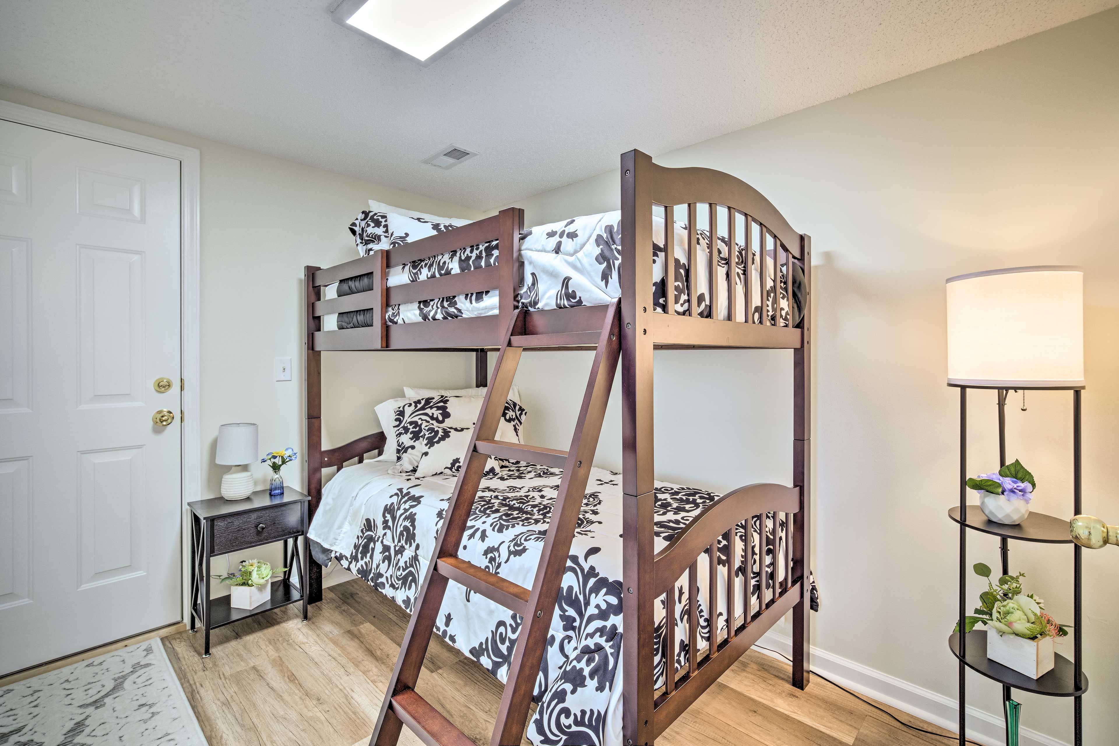 Bedroom 3 | Twin Bunk Bed | Lower Level
