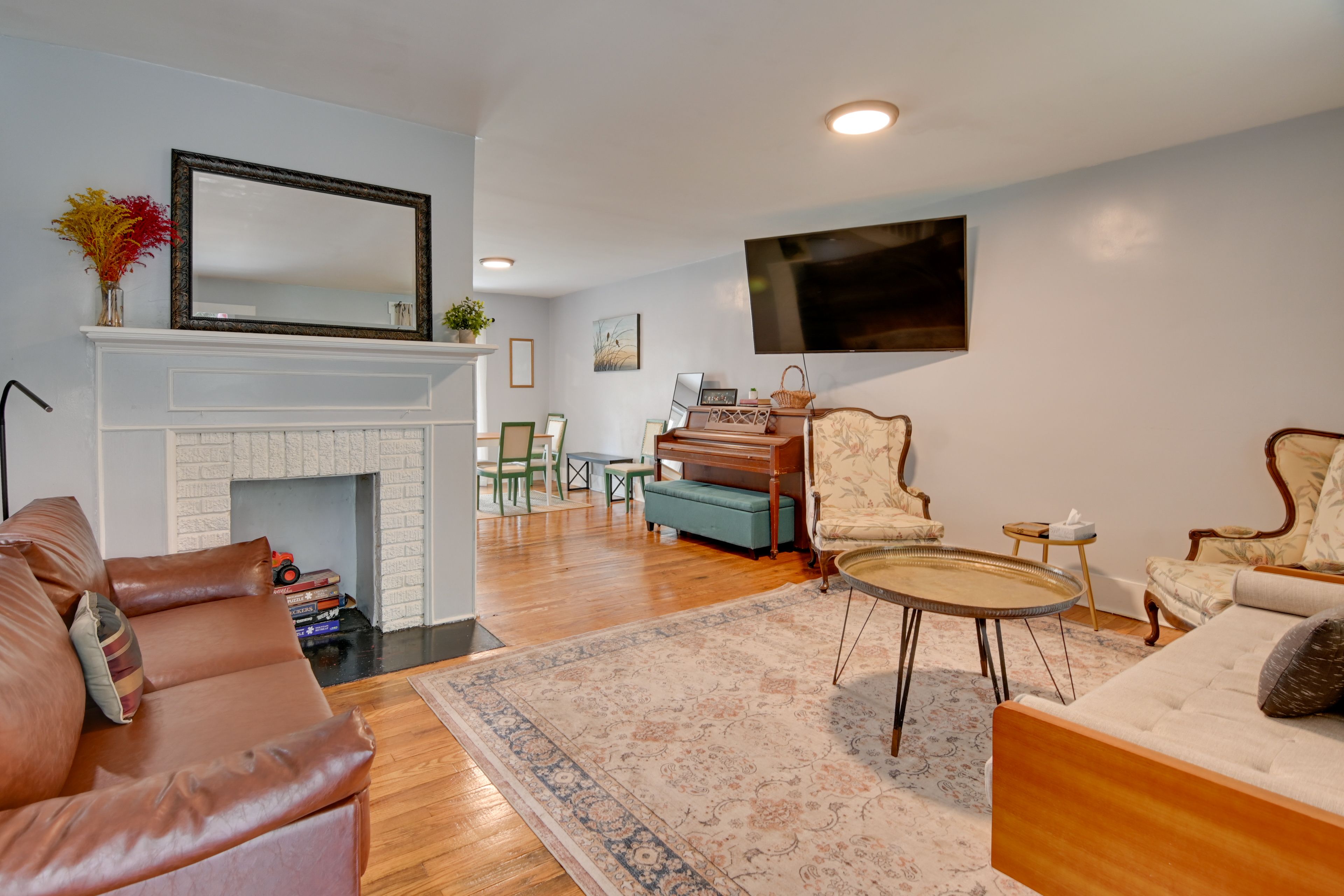 Pittsburgh Vacation Rental | 3BR | 1.5BA | Stairs Required | 1,550 Sq Ft