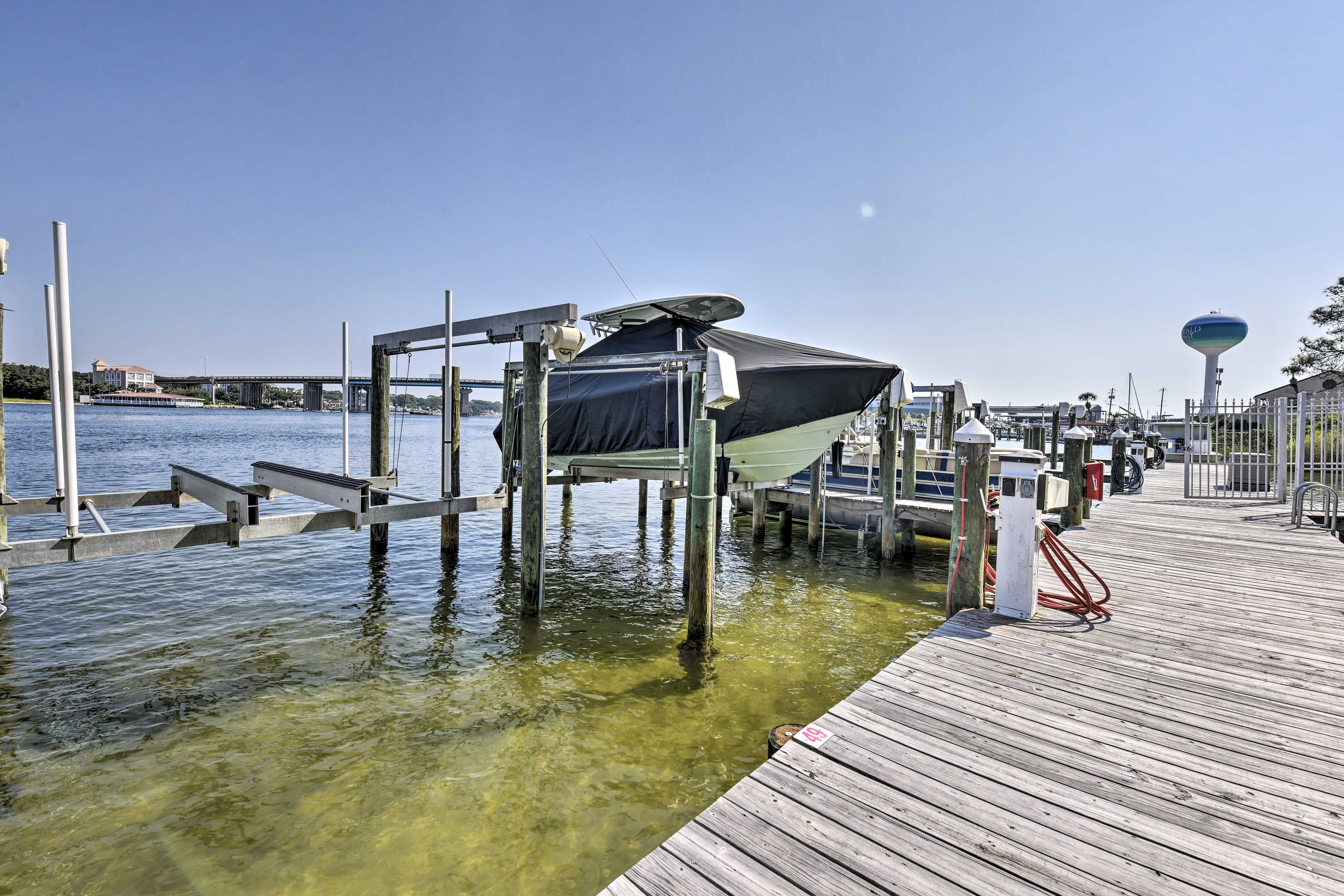 Community Amenities | Outdoor Pool | Hot Tub | Ocean Views
