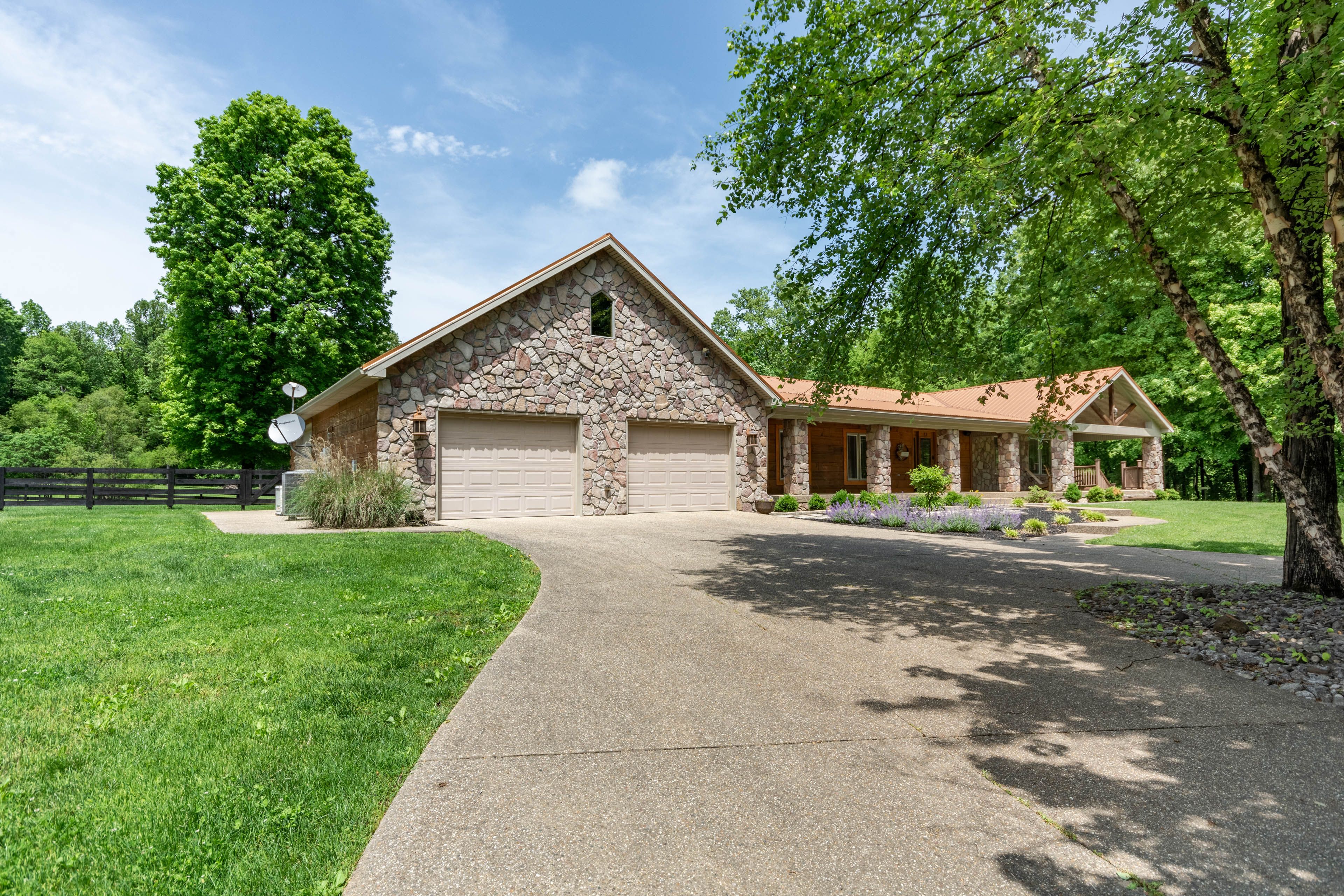 Exterior | Driveway Parking (4 Vehicles)