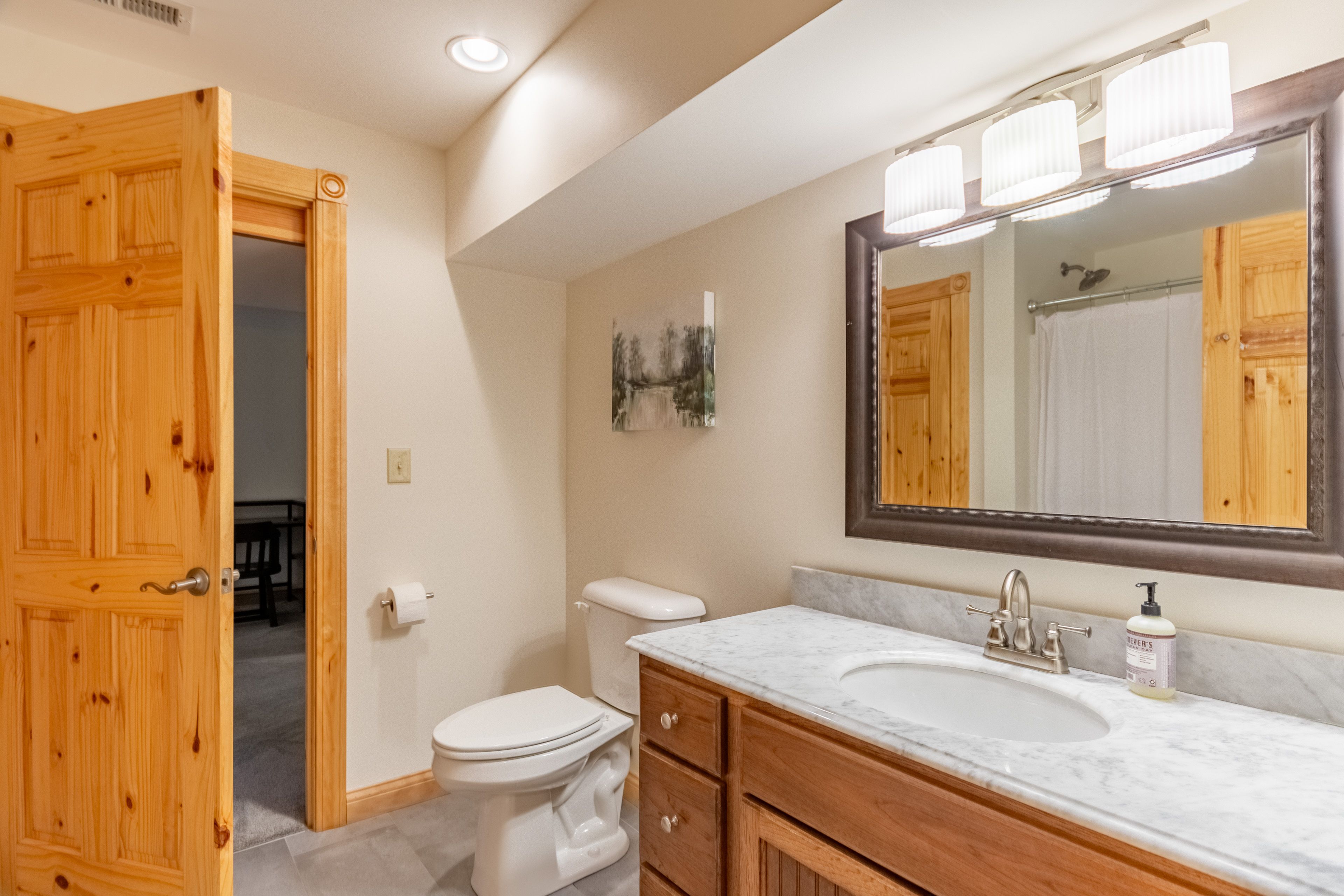 En-Suite Bathroom