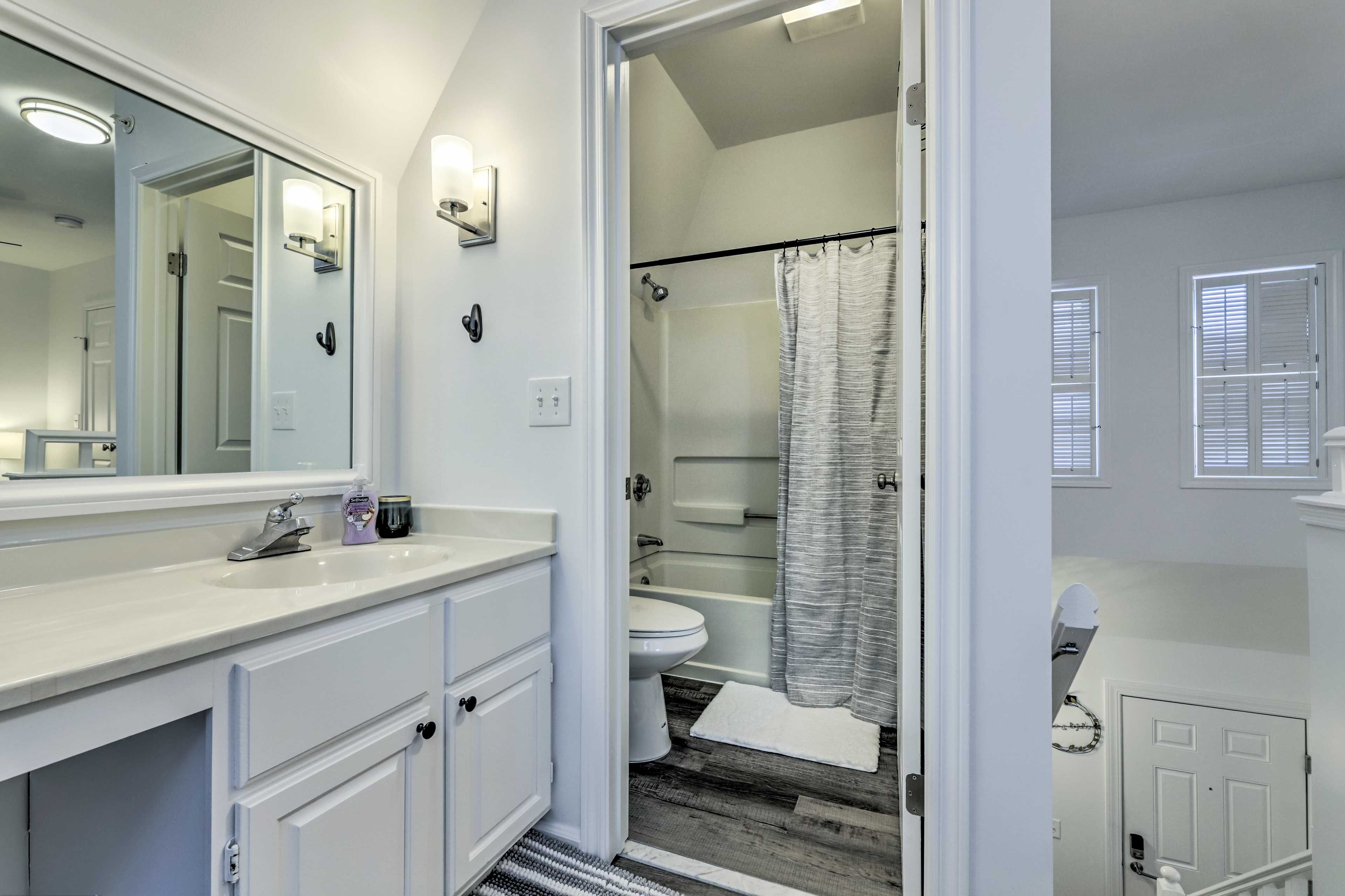 Full Bathroom