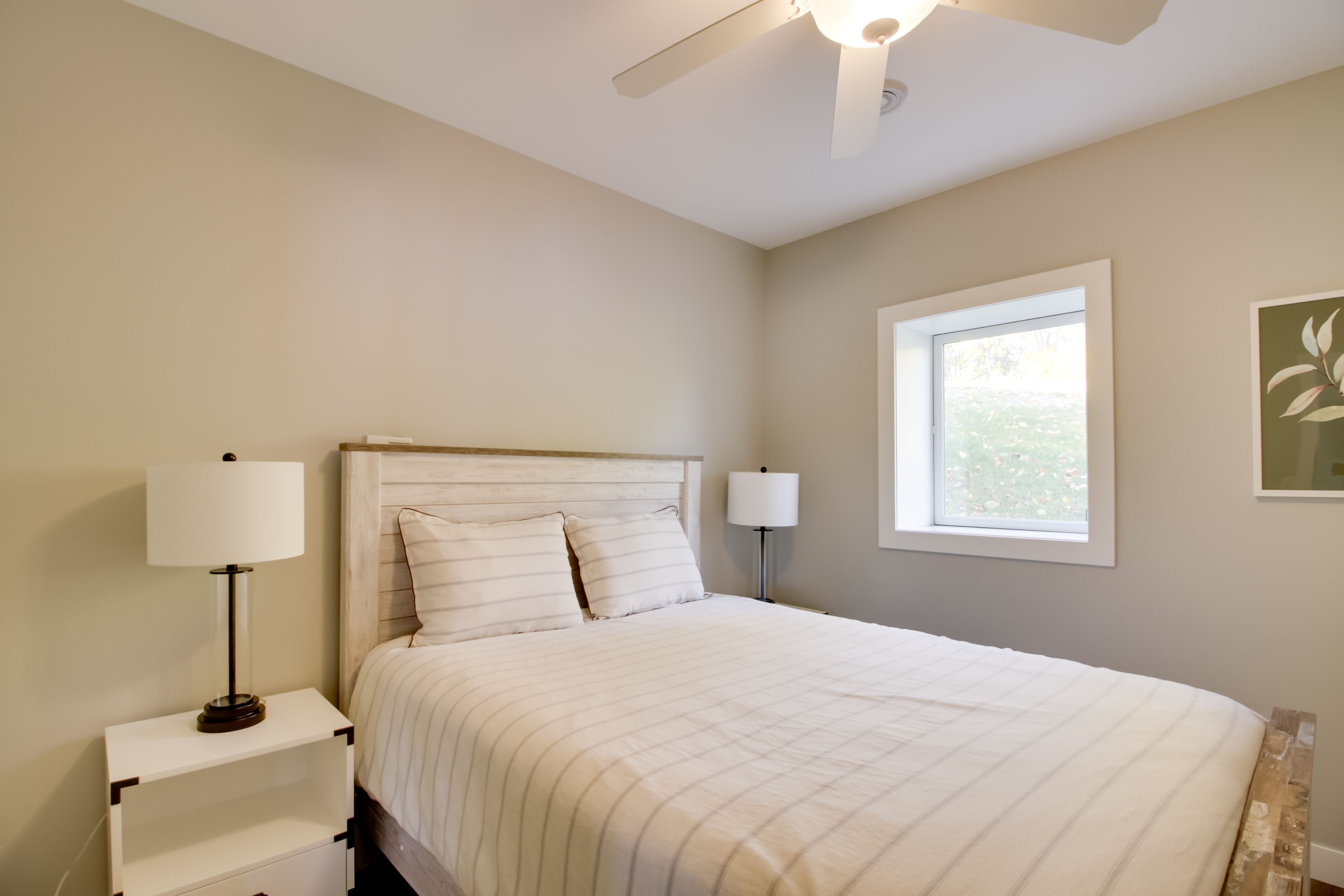 Bedroom 5 | Lower Level | Queen Bed