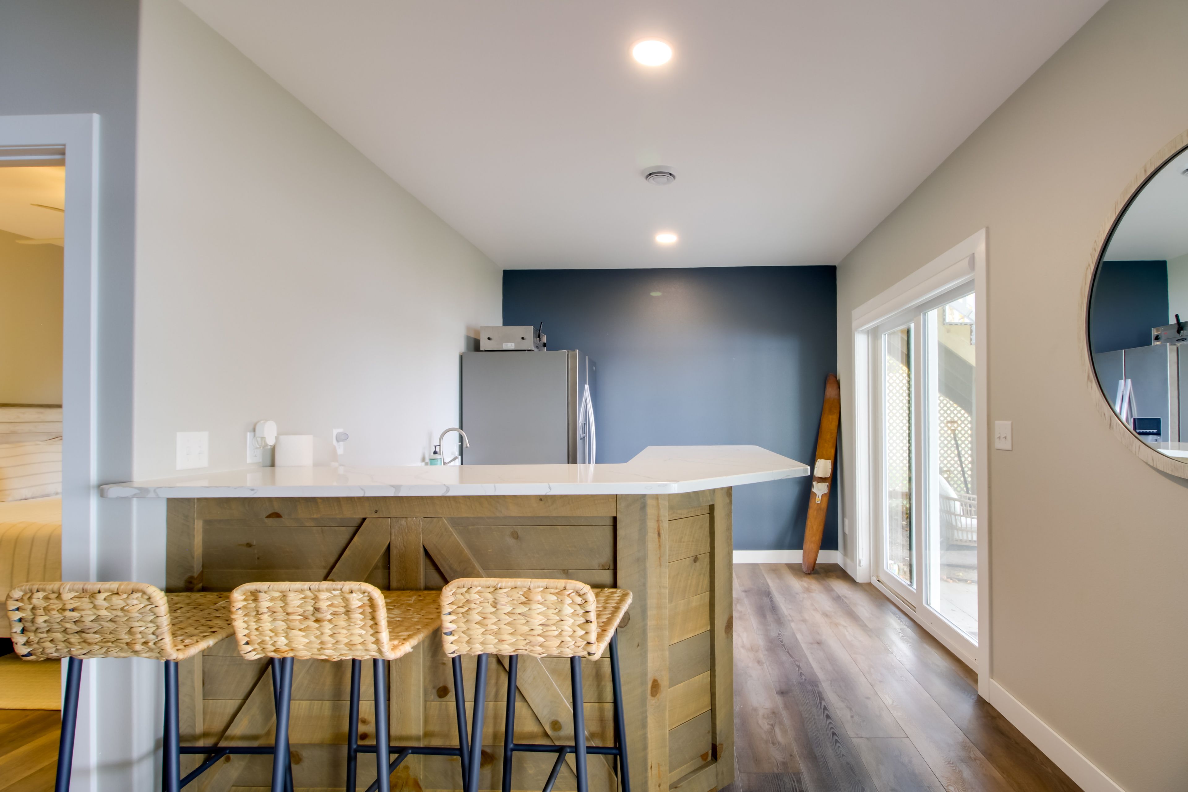 Wet Bar | Lower Level | Refrigerator