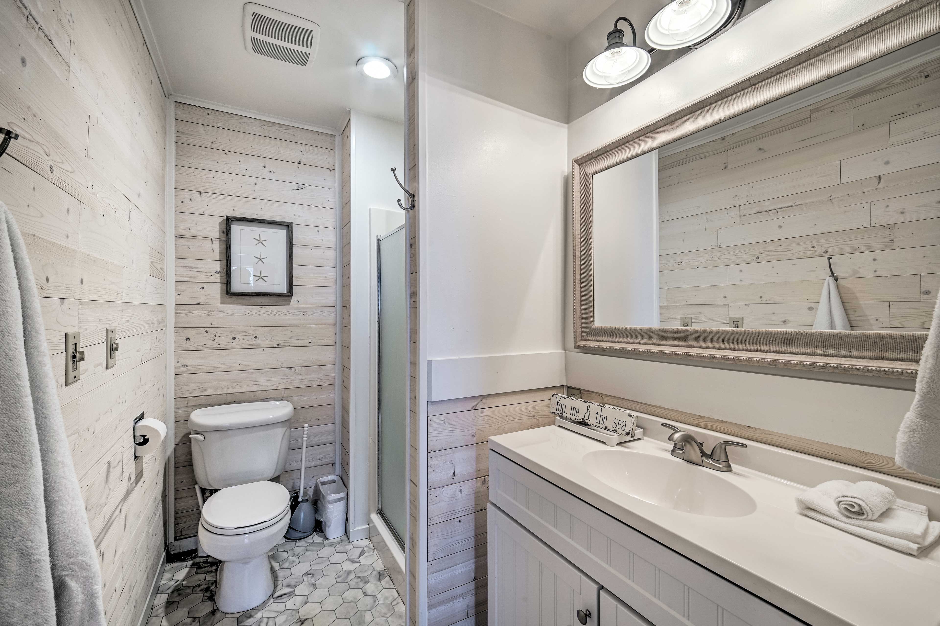 Full Bathroom