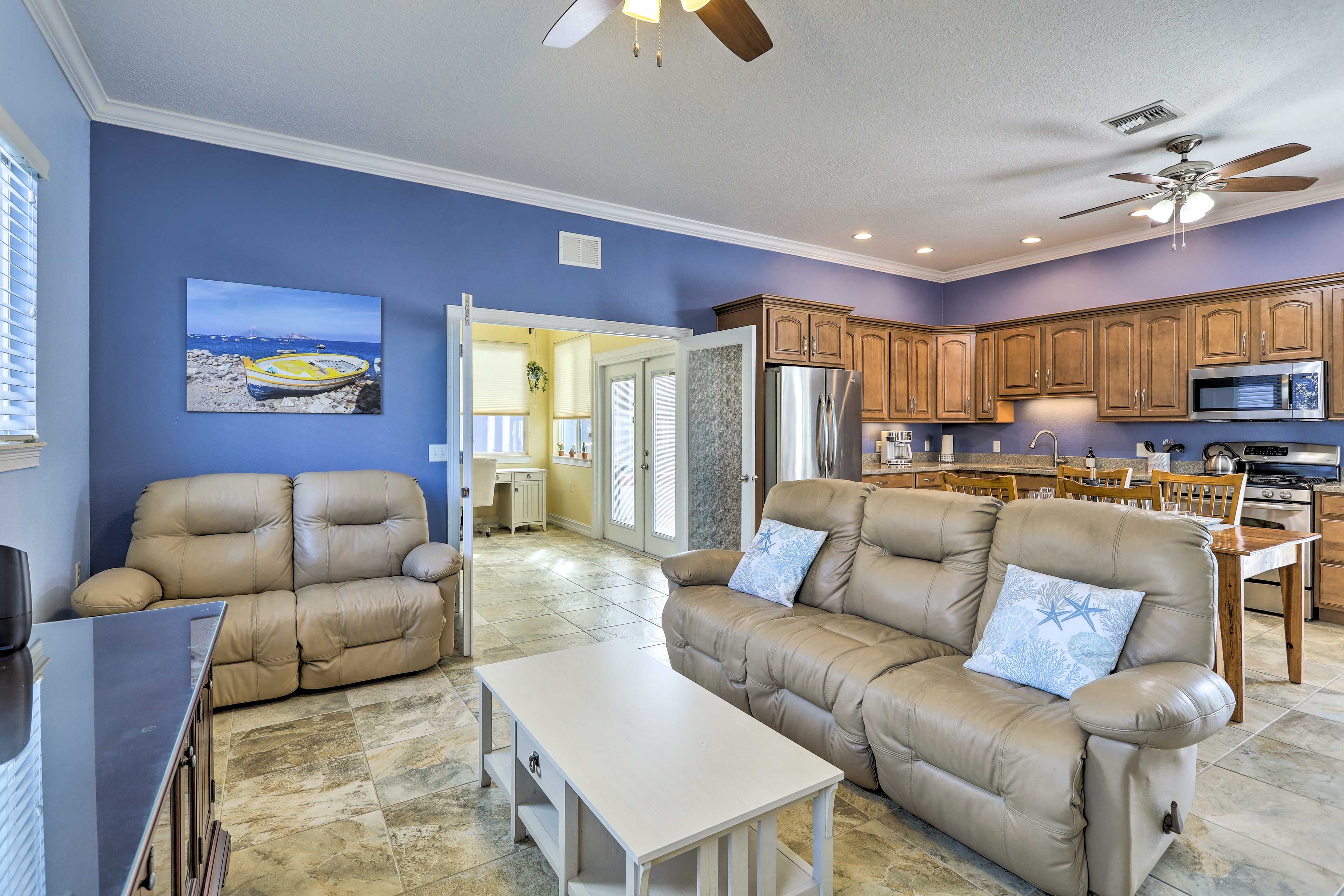 Titusville Vacation Rental | 1BR | 1BA | 990 Sq Ft | Step-Free Access