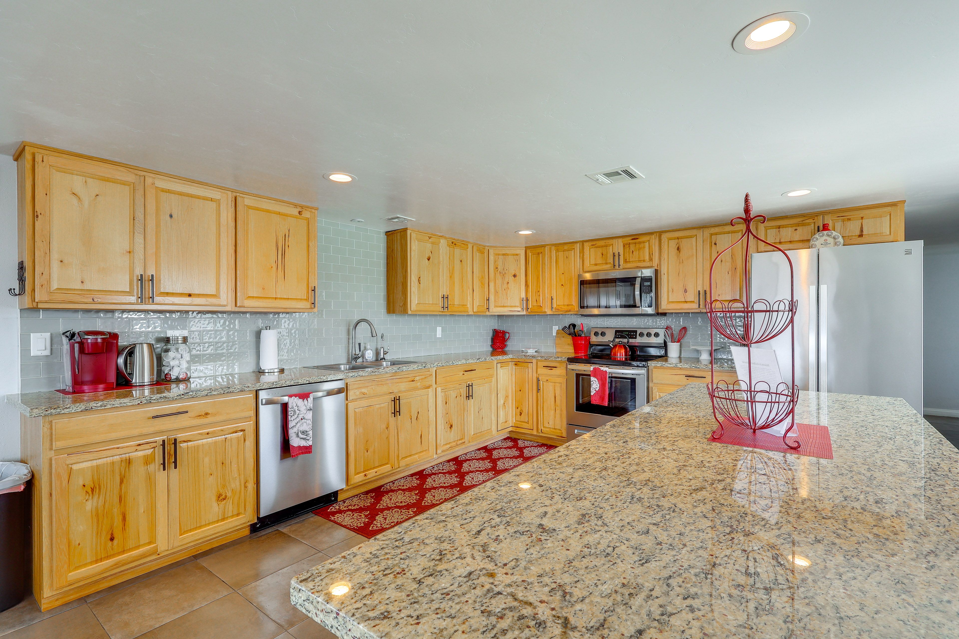 Kitchen | Coffee Maker | Toaster | Spices | Dishwasher | Blender