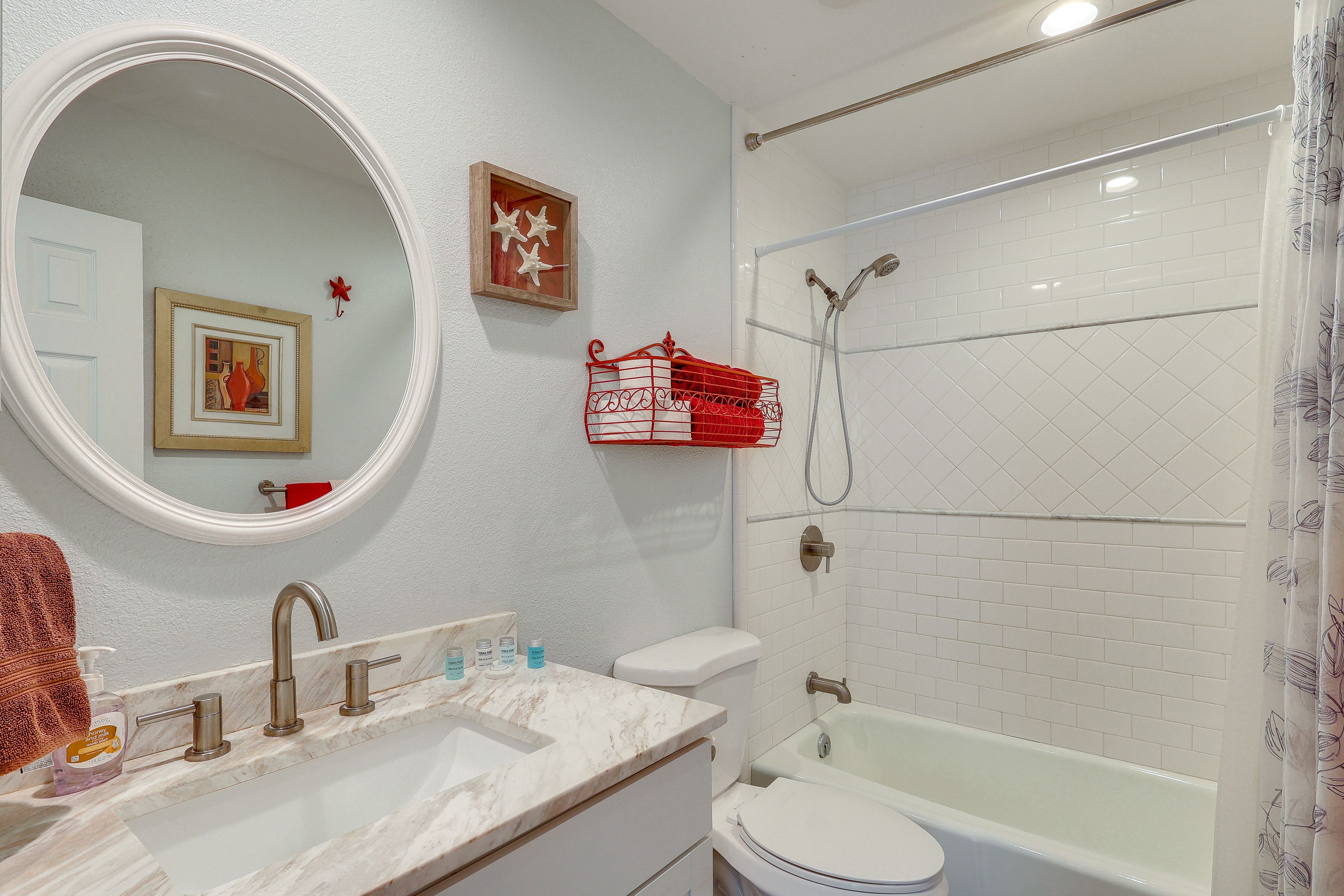 Full Bathroom