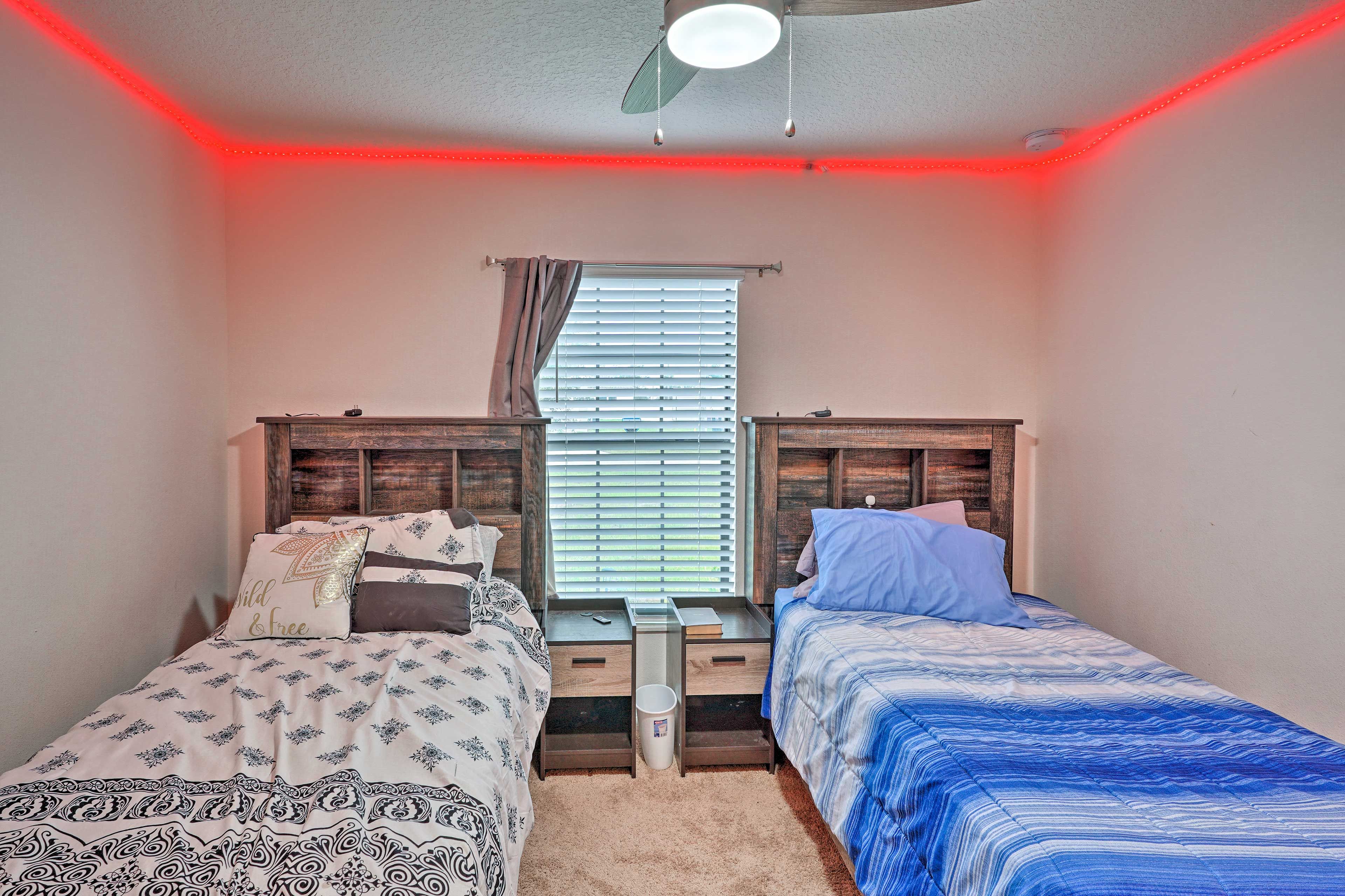 Bedroom 4 | 2 Twin Beds