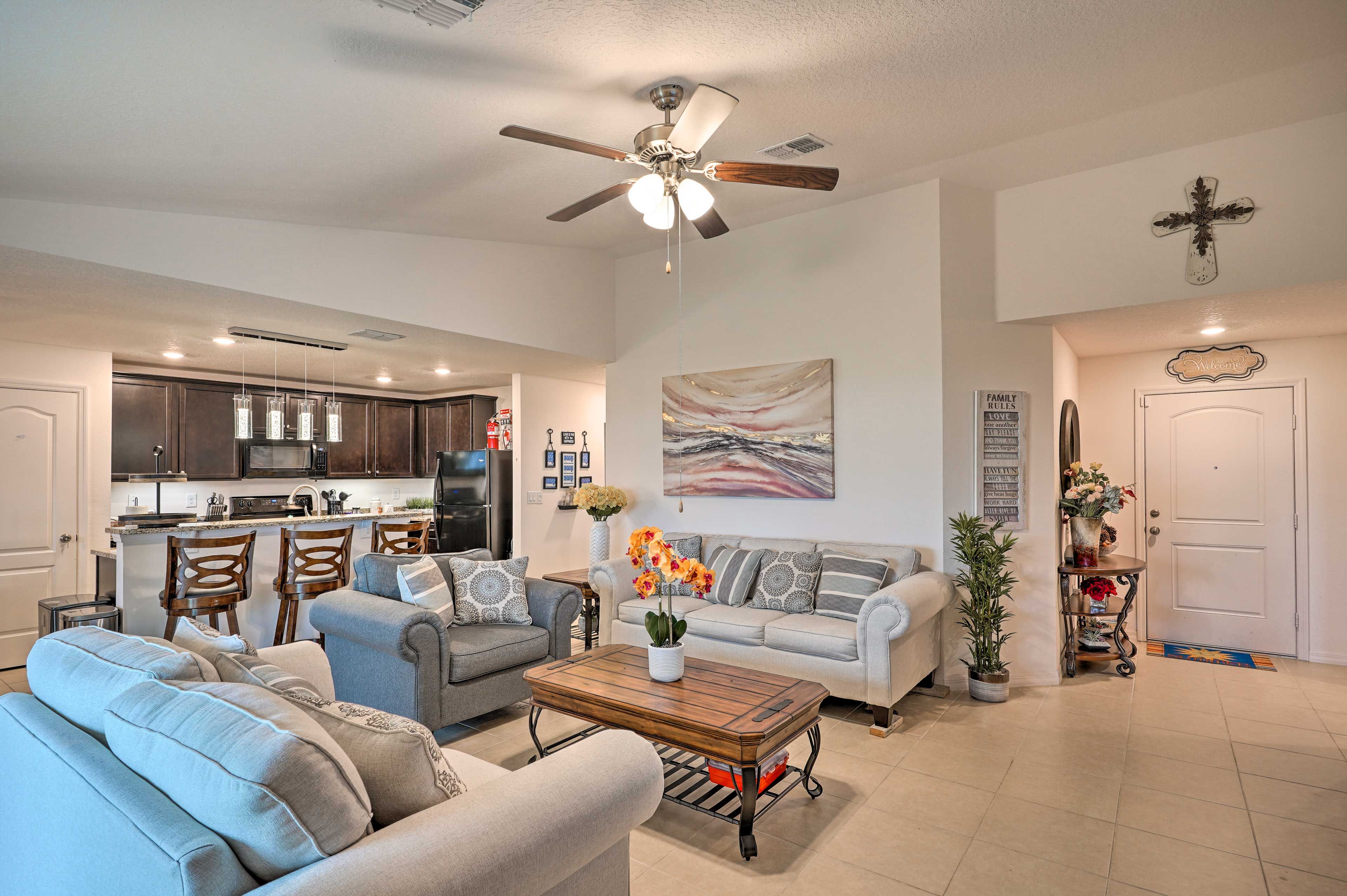 Living Room | Sleeper Sofa