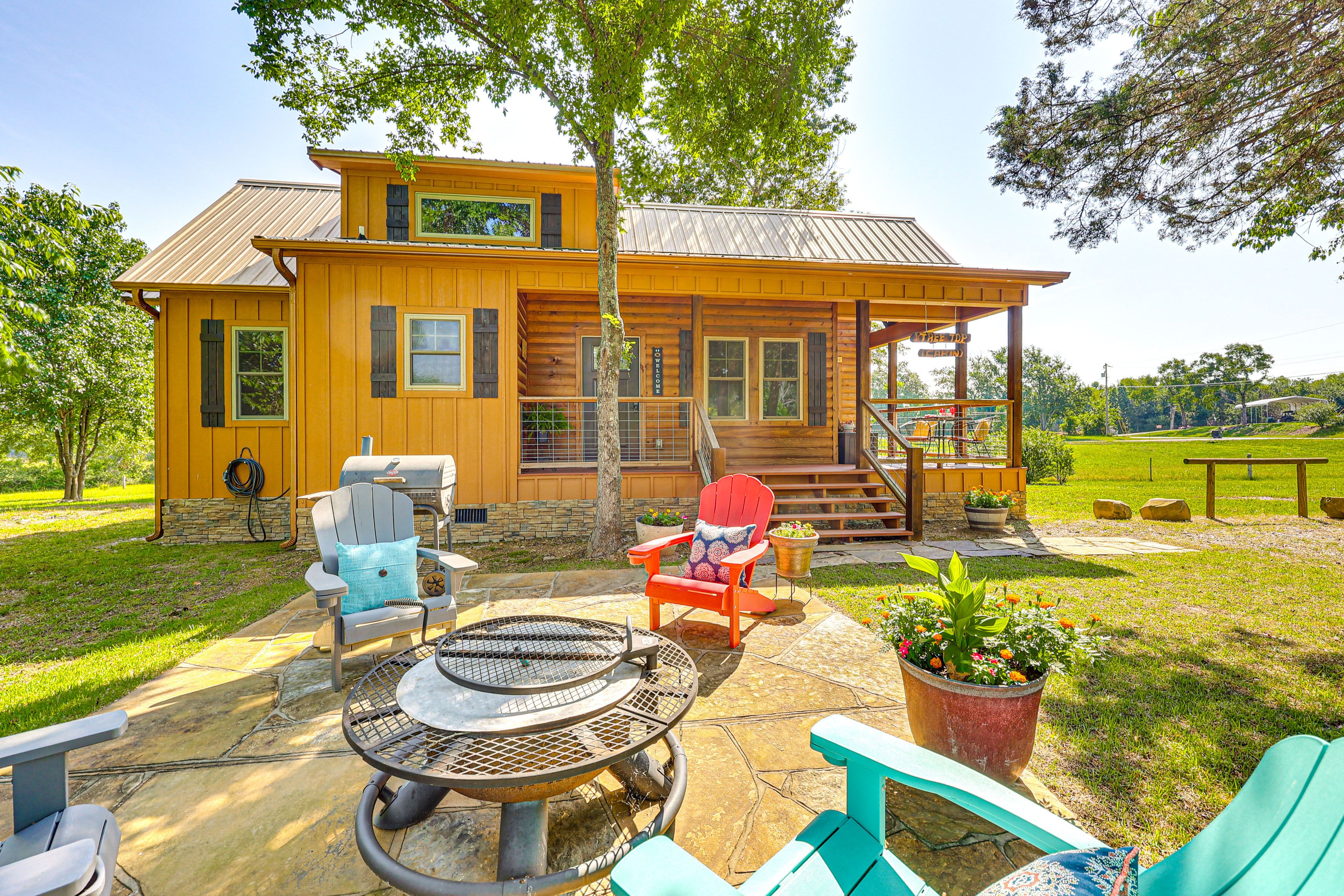 Patio | Fire Pit | Charcoal Grill