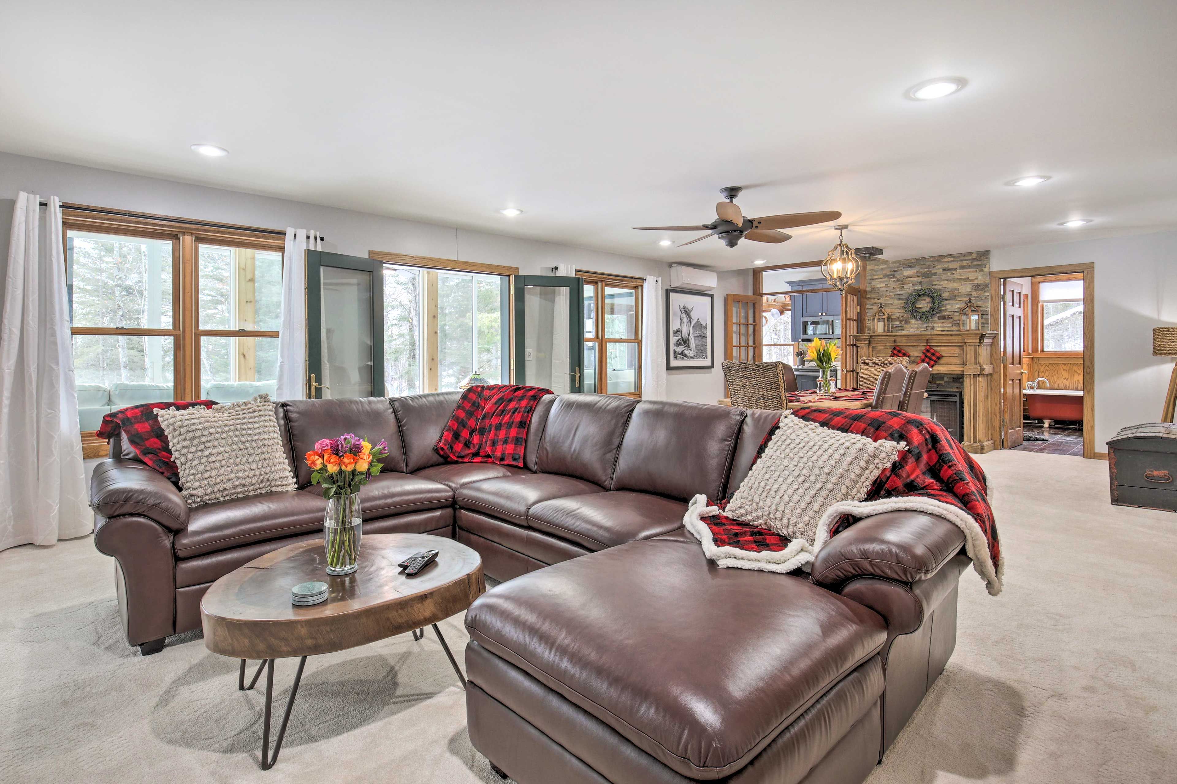 Living Room | Smart TV | Queen Sleeper Sofa