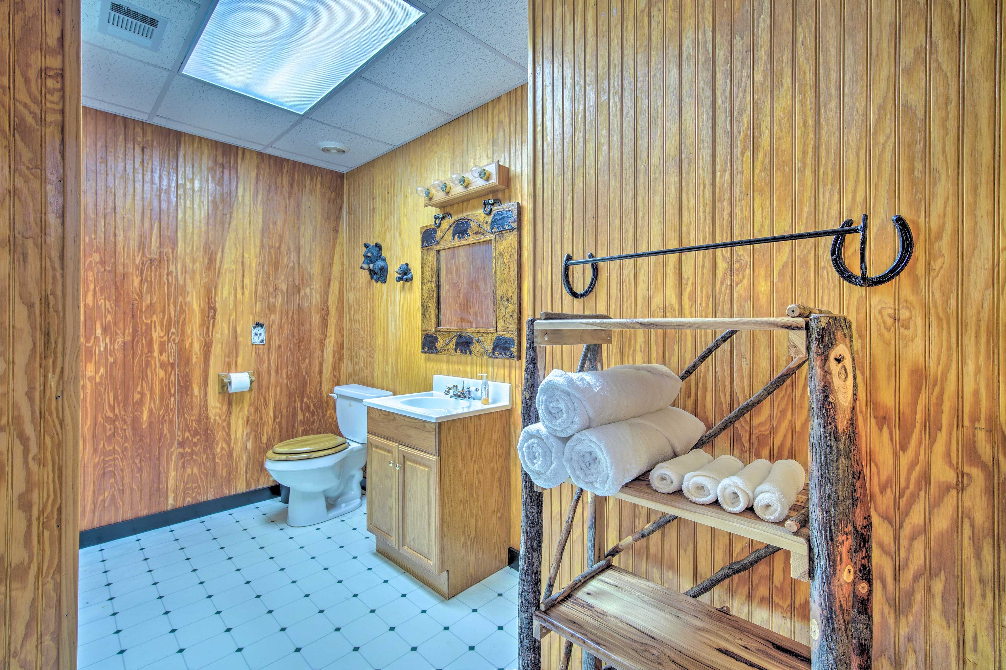 Full Bathroom | Lower Level