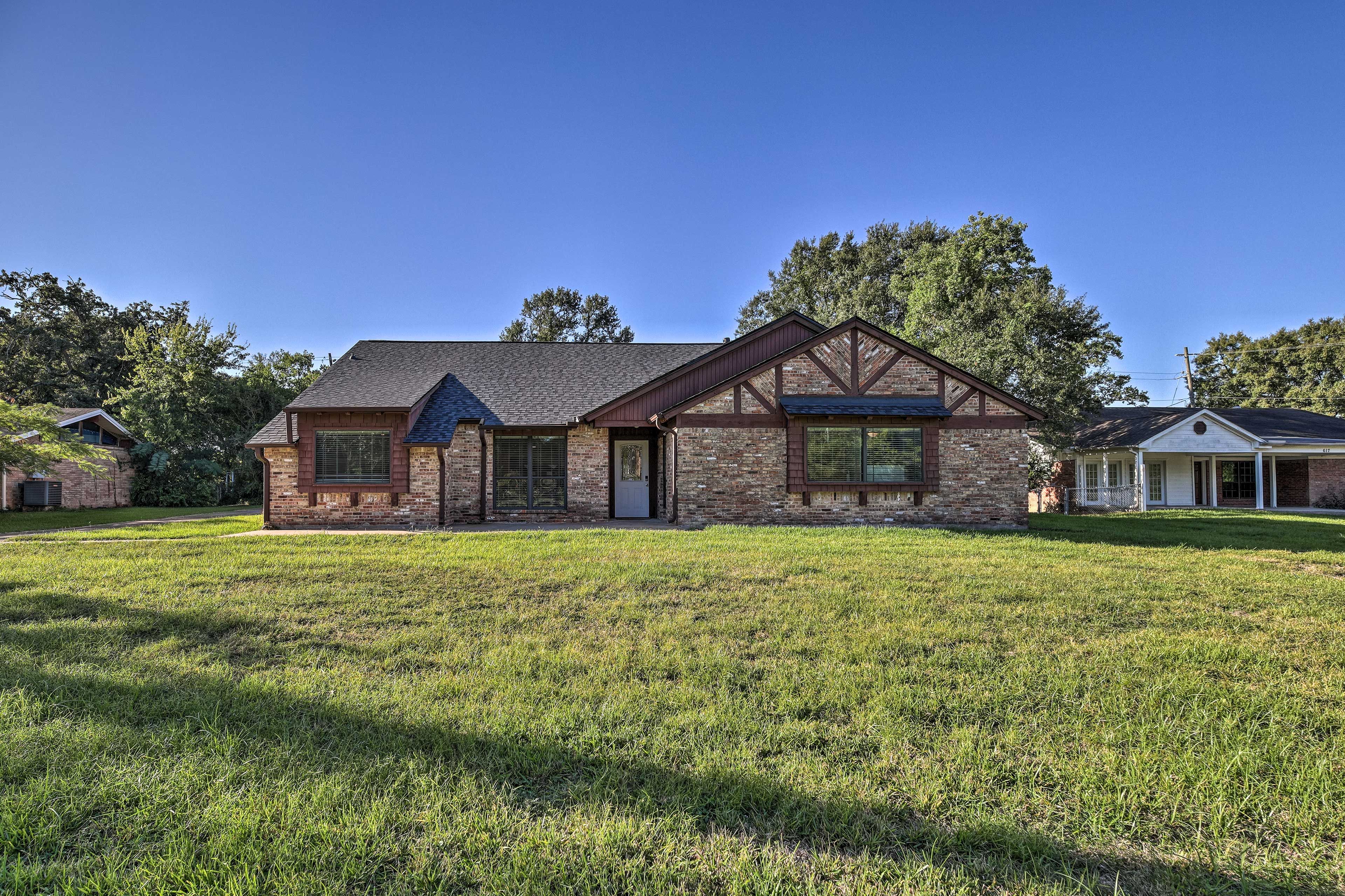 Home Exterior | Keyless Entry