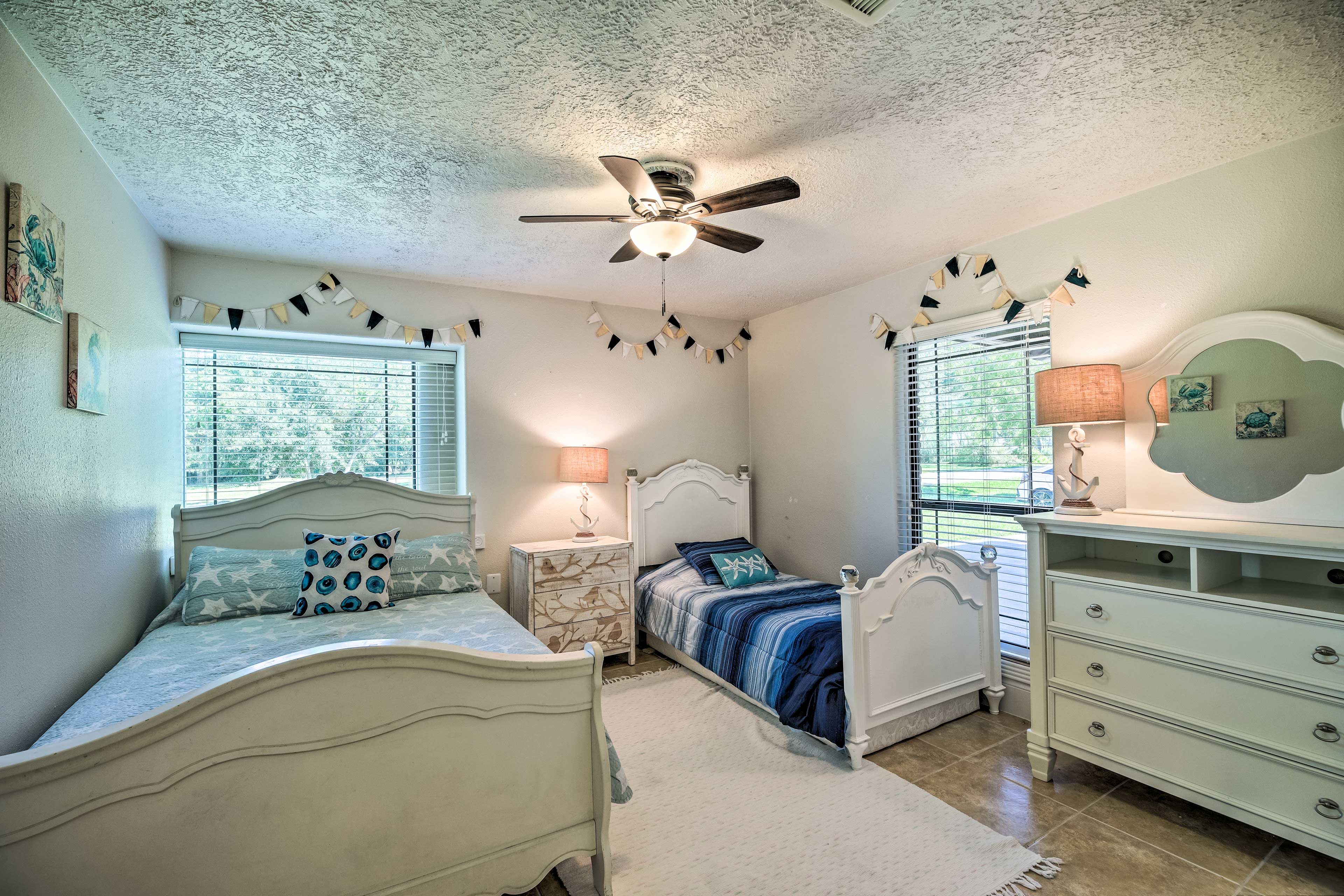 Bedroom 4 | Twin Bed | Full Bed