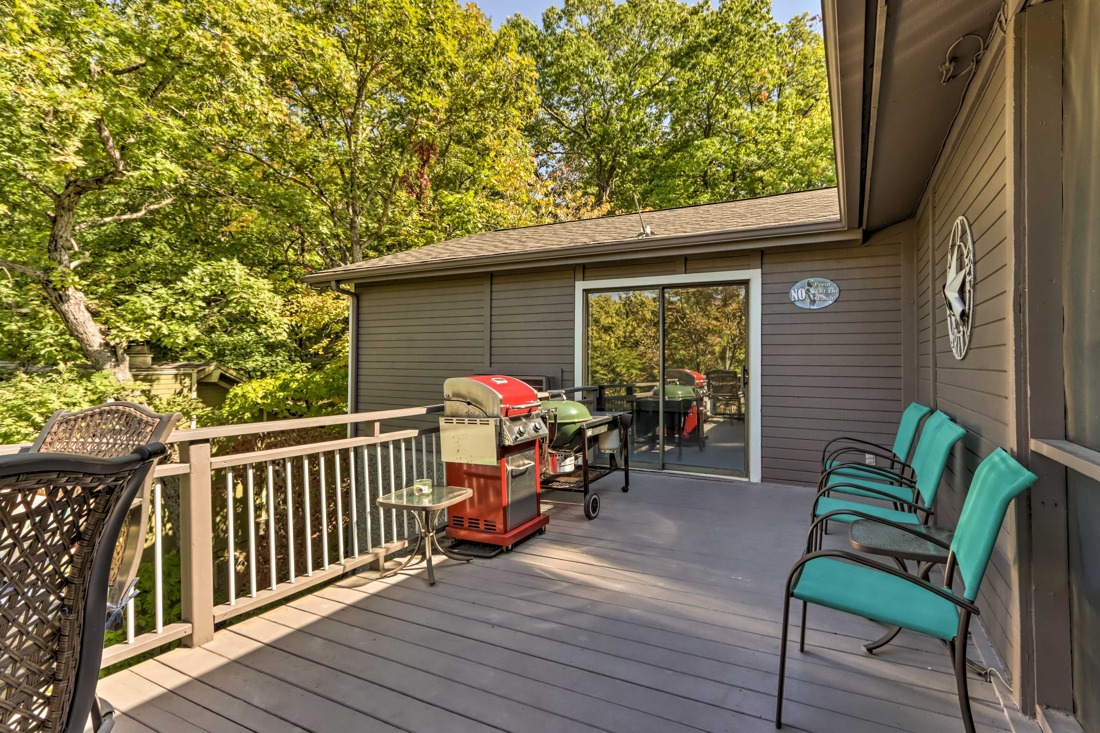 Deck | Gas Grills