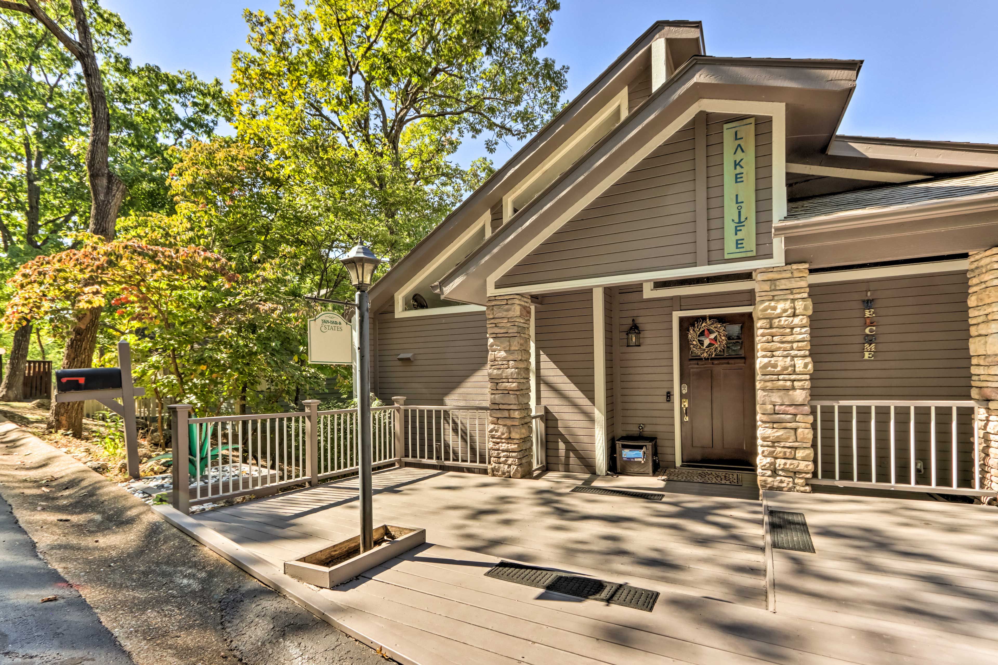 Home Entrance | 1 Step to Enter | Keyless Entry