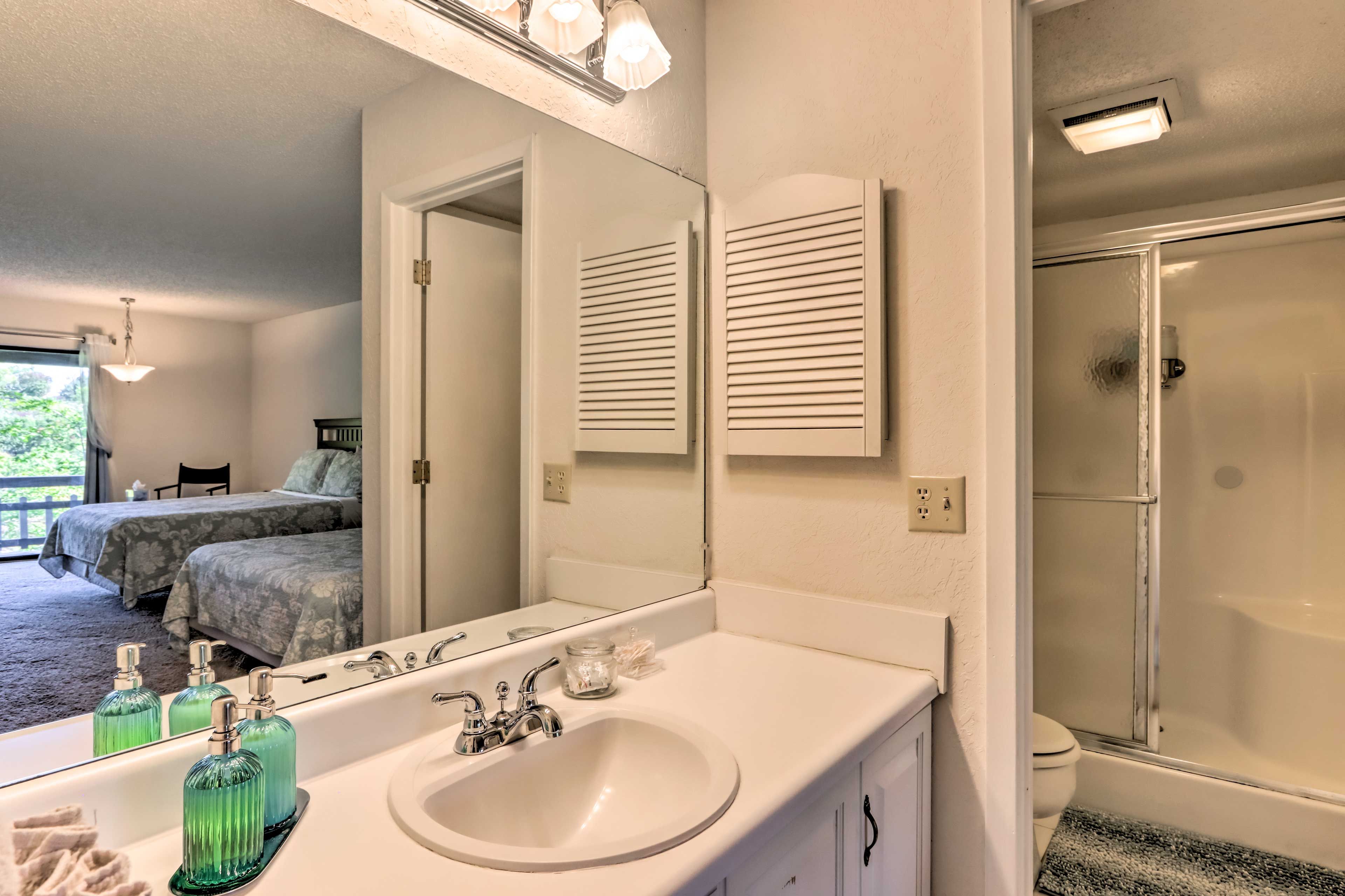 En-Suite Bathroom | Lower Level