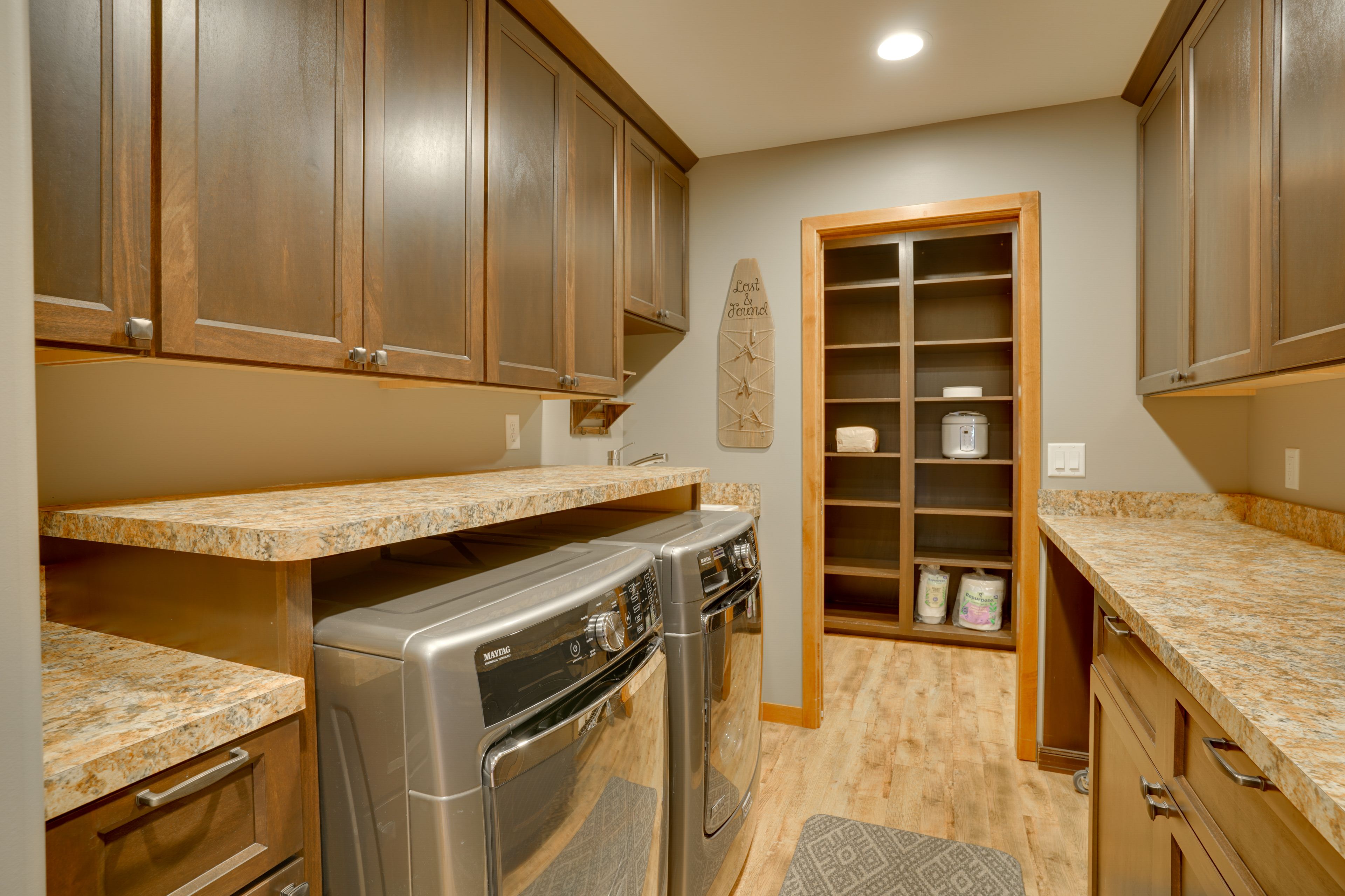 Laundry Room | Washer & Dryer