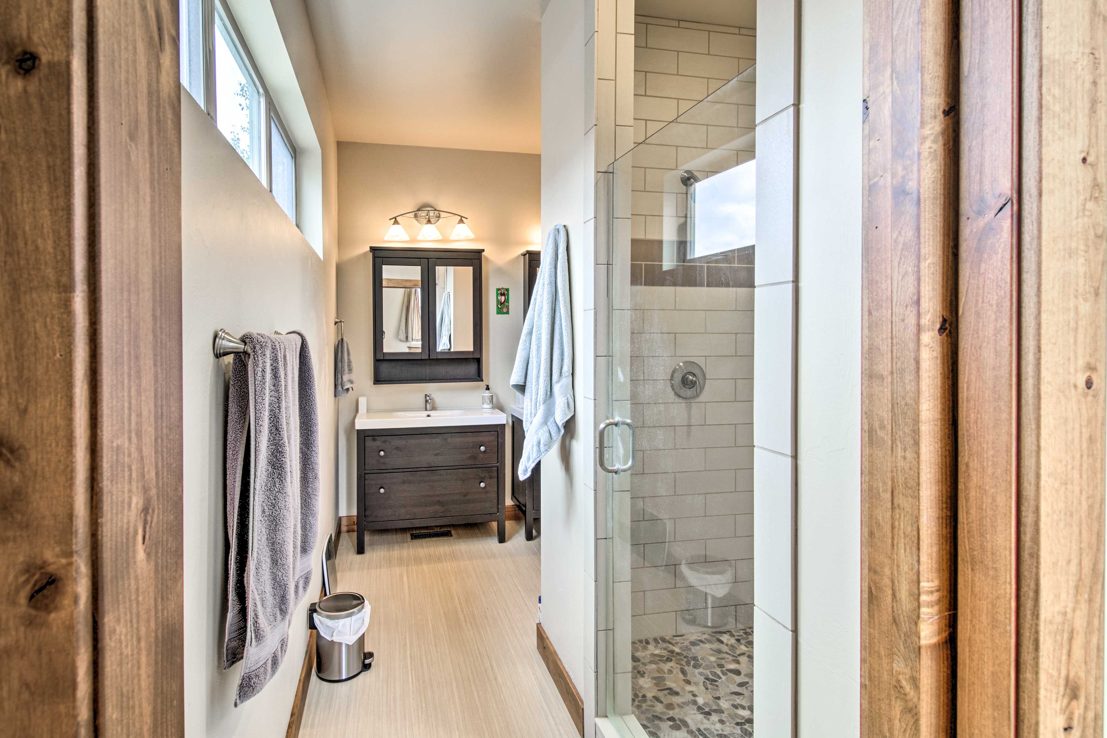 Full Bathroom | 1st Floor | Walk-In Shower | Hair Dryer