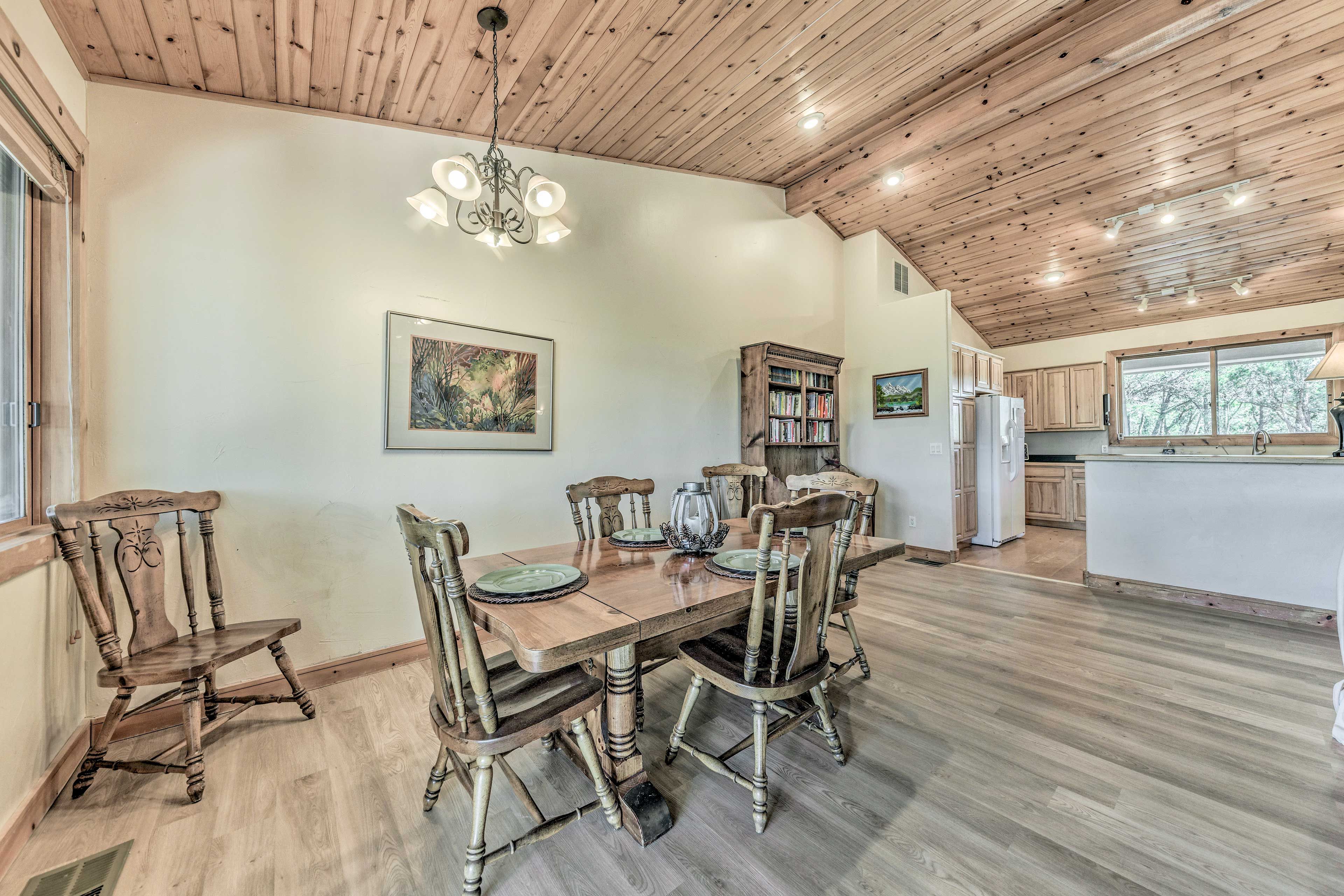 Dining Room | Open Floor Plan