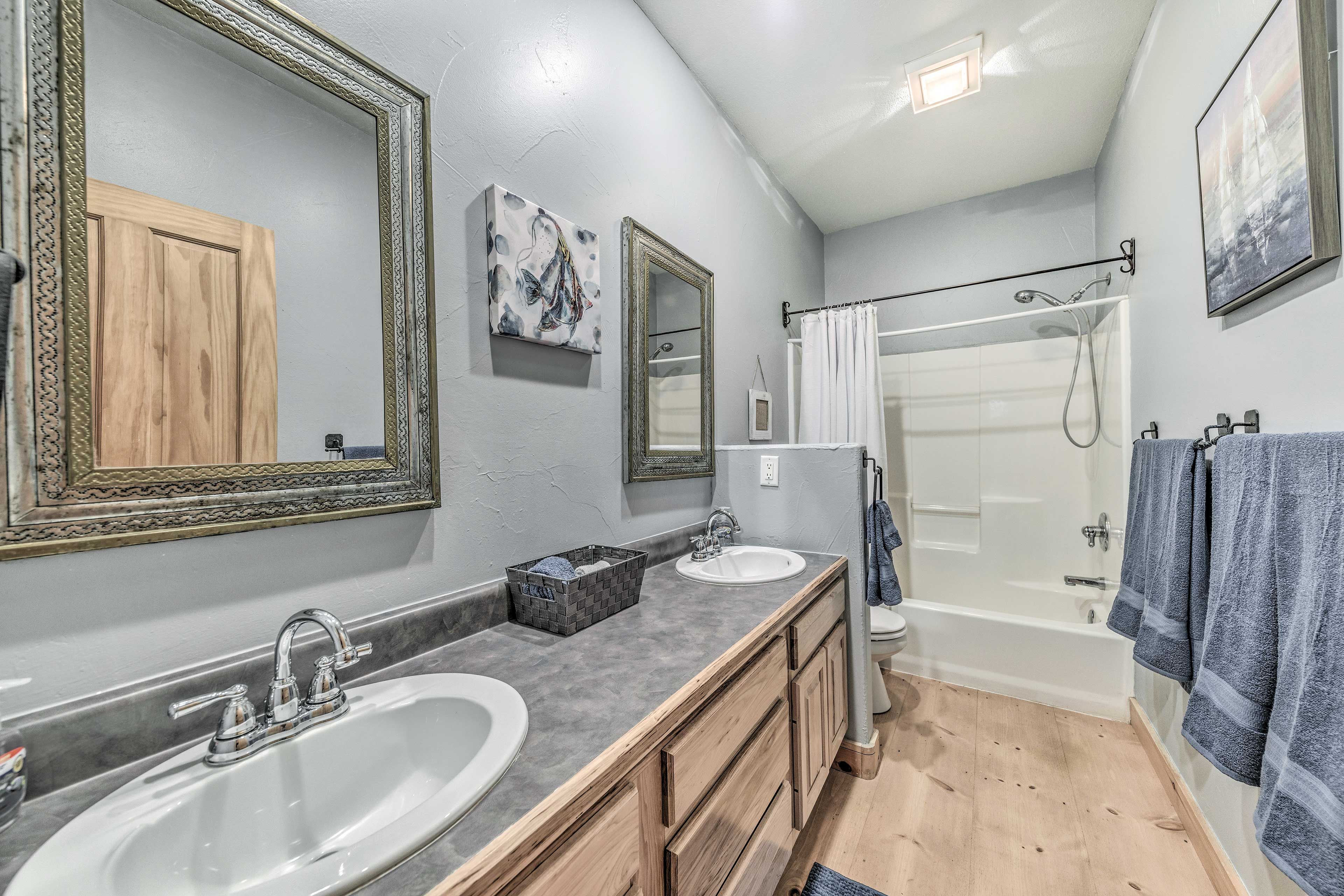 Full Bathroom
