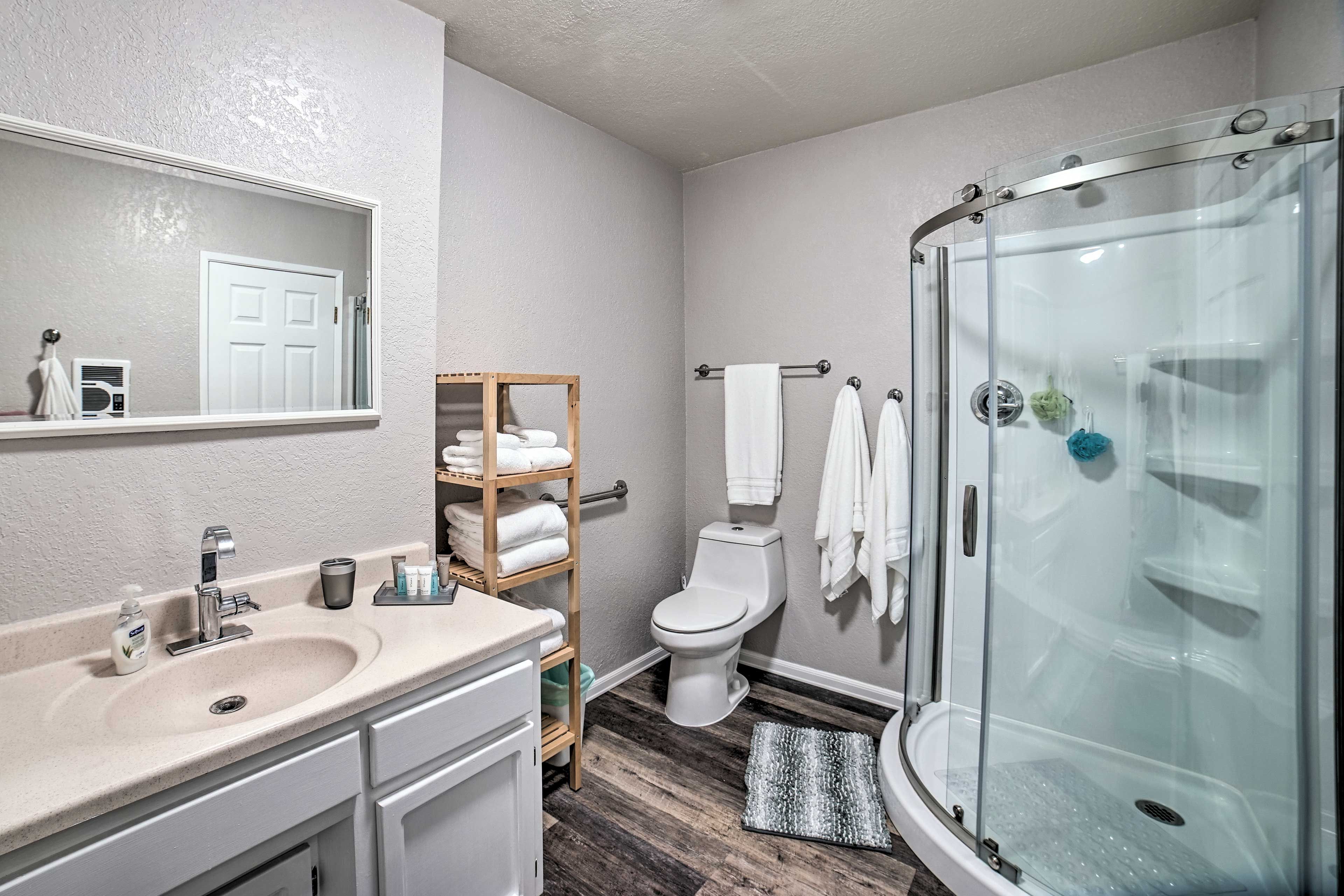 Full Bath | Complimentary Toiletries | Hair Dryer | Towels Provided