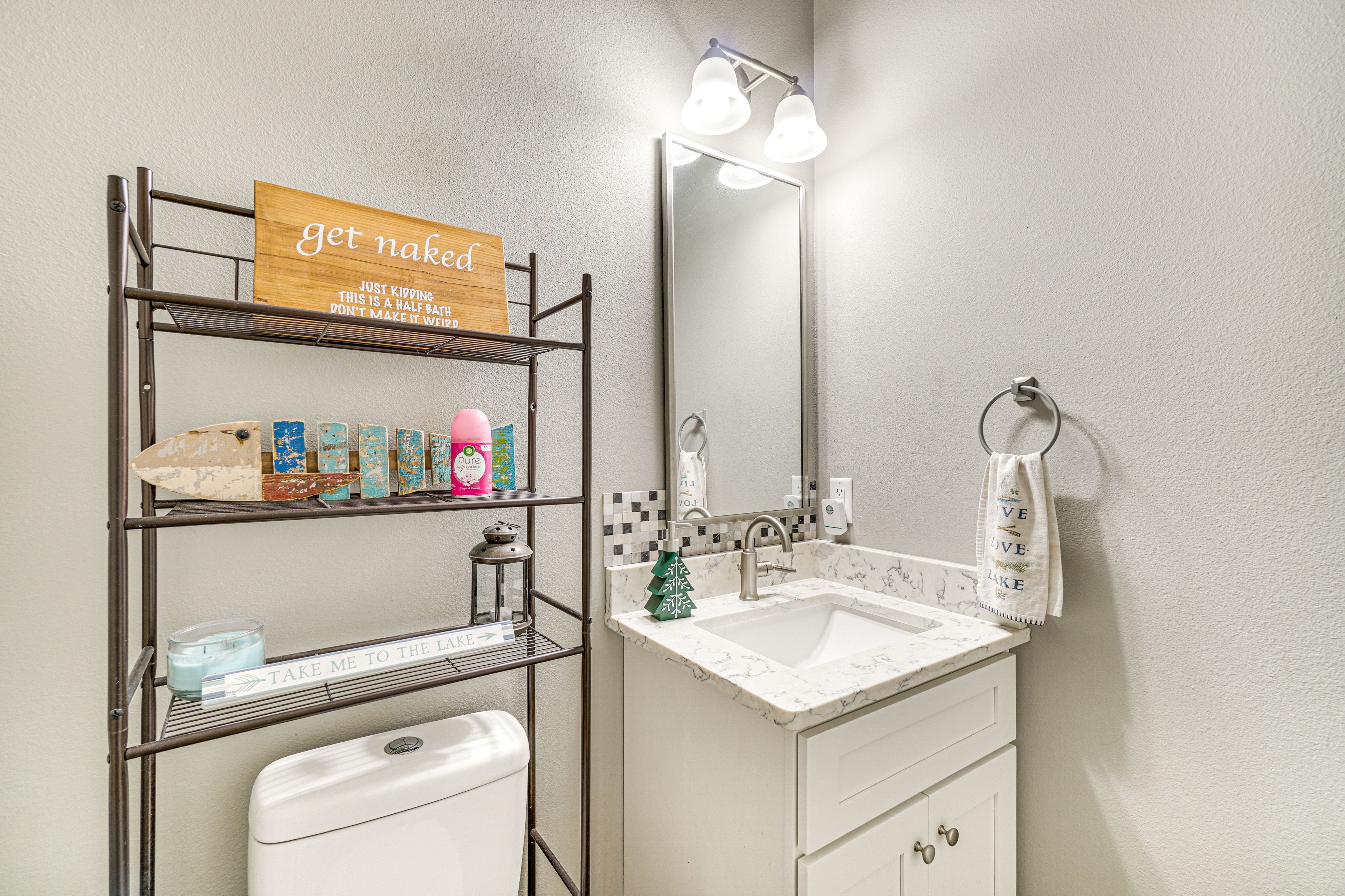 Half Bathroom | 1st Floor