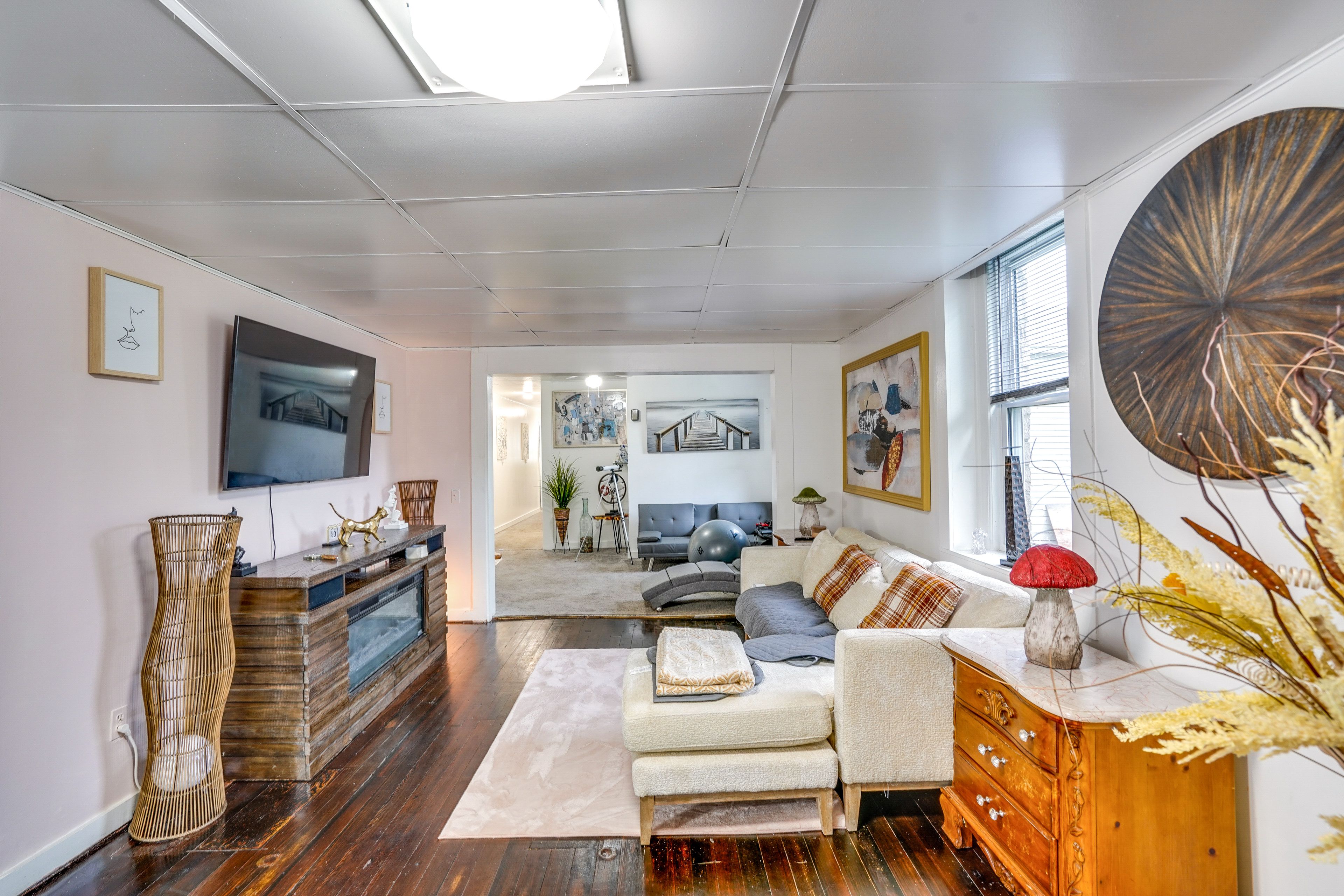 Chester Vacation Rental | 2BR | 1BA | 2,000 Sq Ft | Stairs Required