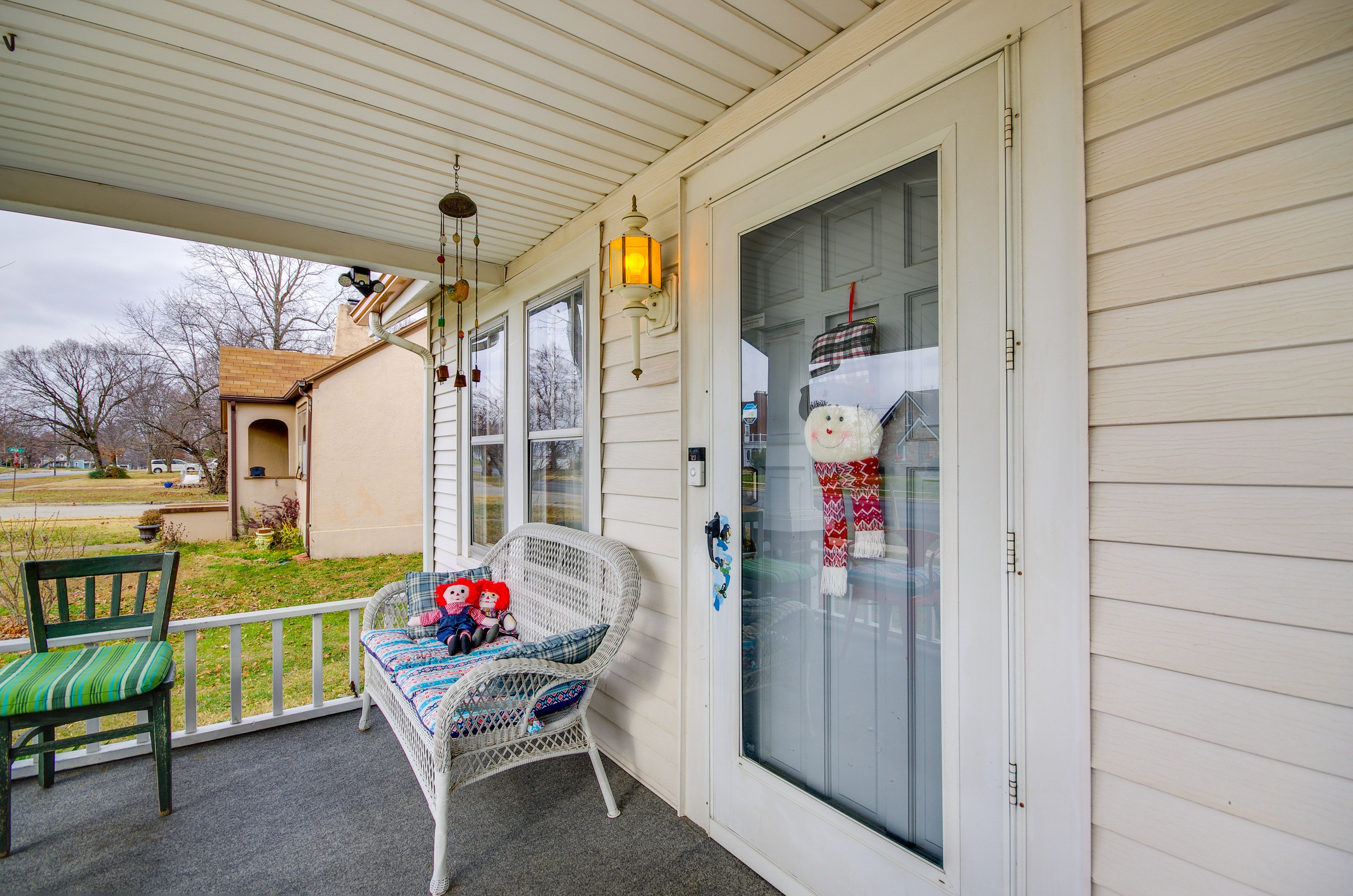 Covered Front Porch