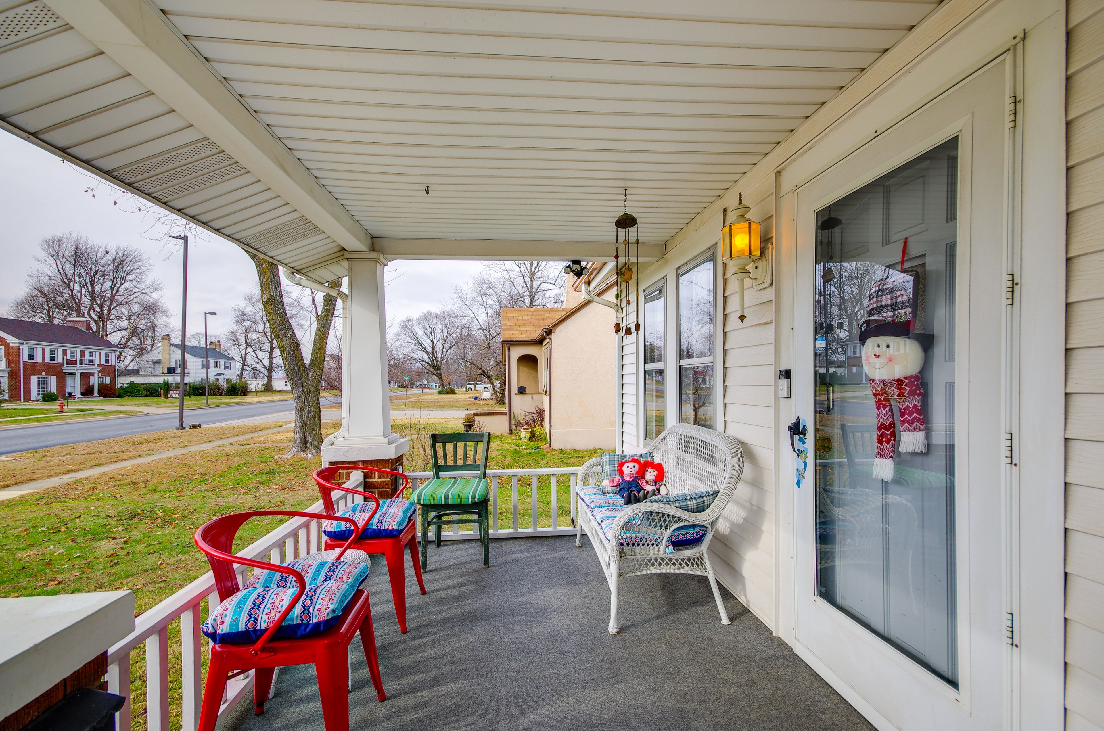 Covered Front Porch