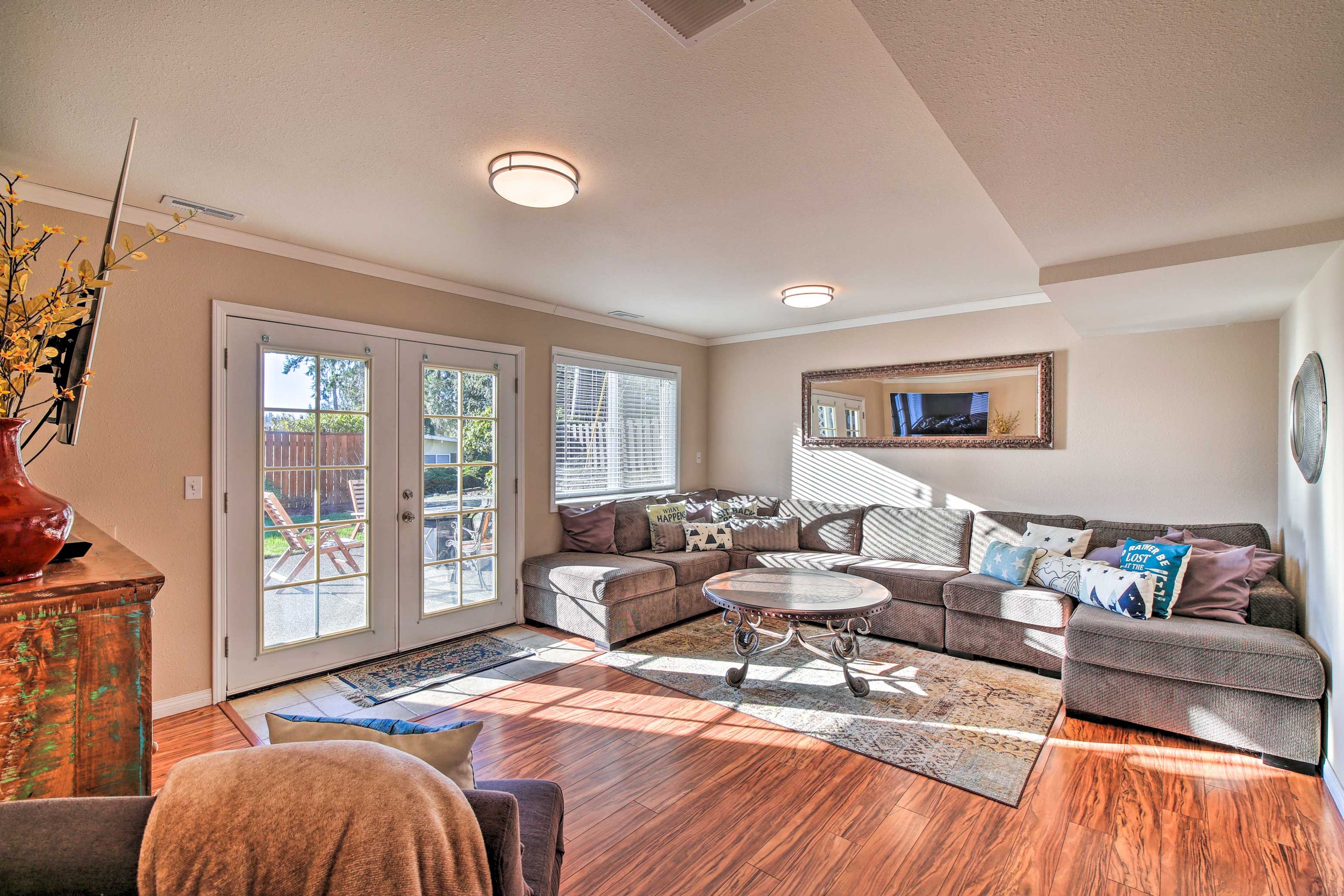 Den | 1st Floor | Smart TV | Patio Access